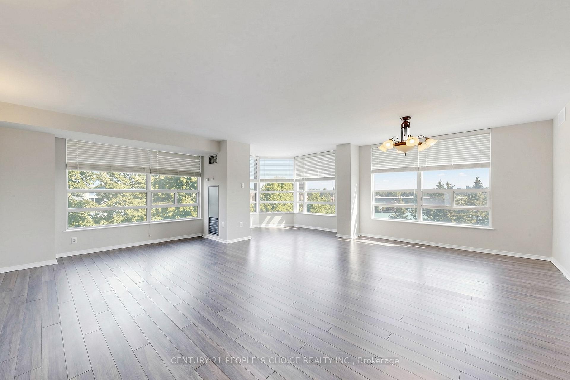 Photo 12 of Unit 413, 7805 Bayview Avenue, Markham, Aileen-Willowbrook — HOMEH