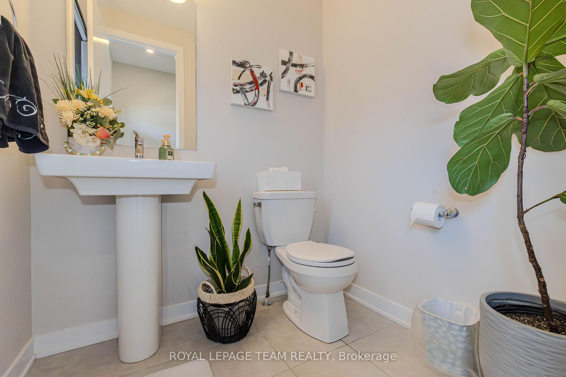 Photo 4 of 408 Epoch Street, Ottawa, Barrhaven - Half Moon Bay — HOMEH