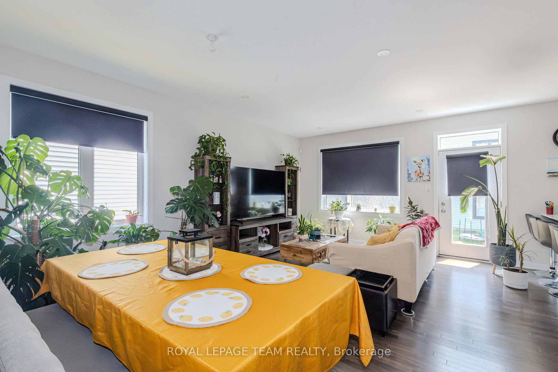 Photo 11 of 408 Epoch Street, Ottawa, Barrhaven - Half Moon Bay — HOMEH