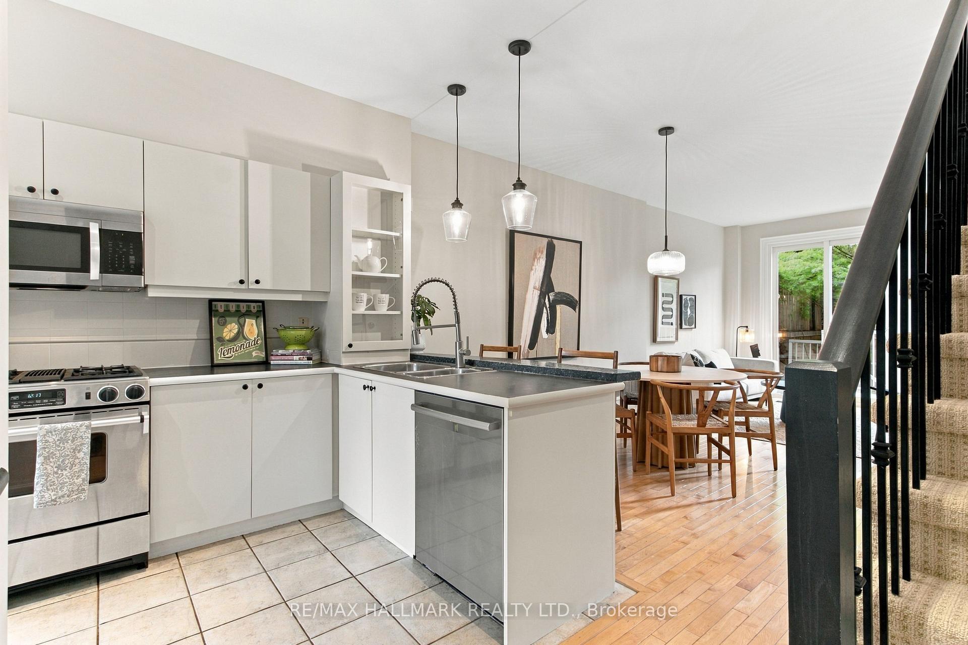 Photo 4 of 23 Macphail Avenue, Toronto, Broadview North — HOMEH