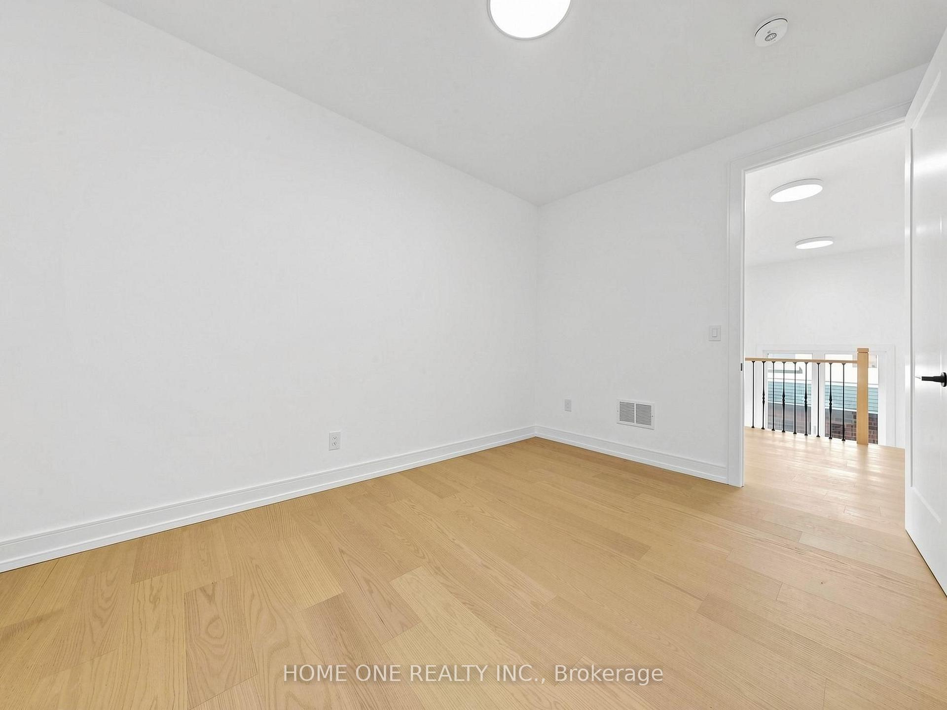 Photo 40 of 108 Roy Rainey Avenue, Markham, Wismer — HOMEH