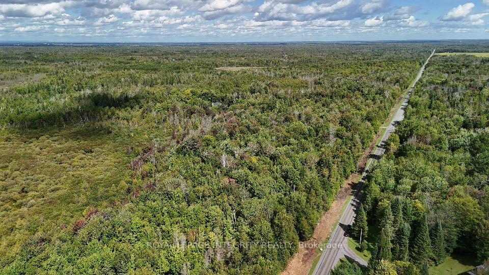 Photo 4 of Con2PtLot14Pt1 Paden Road, Ottawa, Rideau Twp S of Reg Rd 6 W of Mccordick Rd. — HOMEH