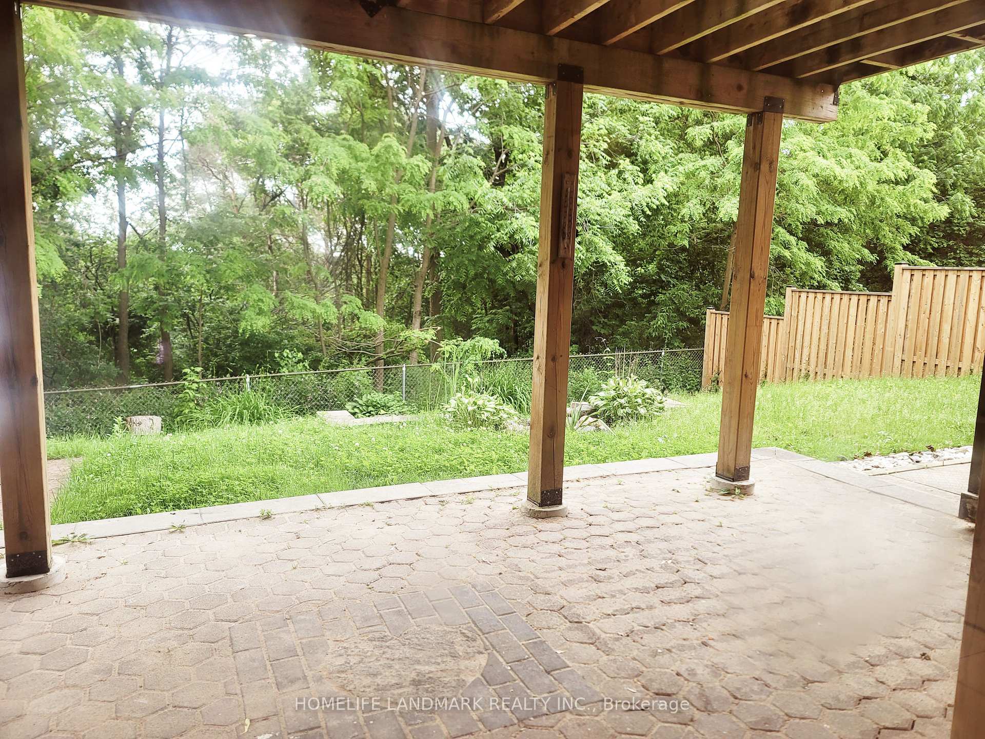 Photo 6 of Unit LOWER, 16 Mansfield Crescent, Whitby, Blue Grass Meadows — HOMEH