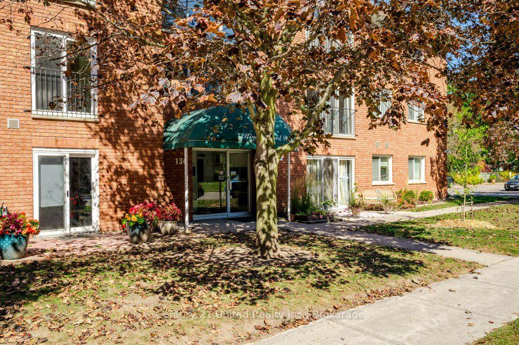 Photo 3 of Unit 302, 136 Ware Street, Peterborough, Town Ward 3 — HOMEH