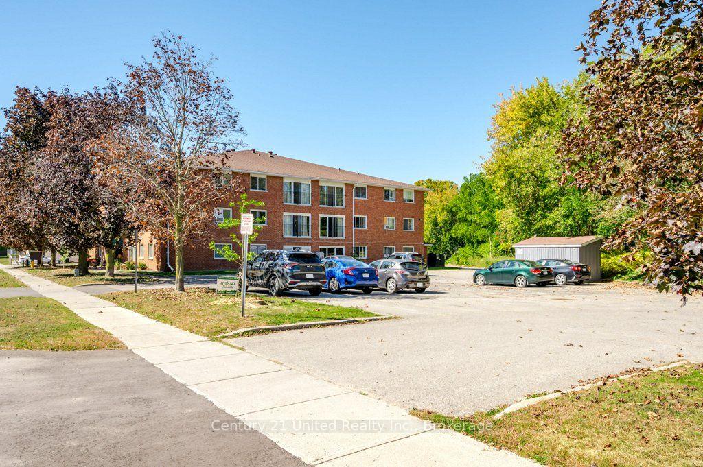 Photo 25 of Unit 302, 136 Ware Street, Peterborough, Town Ward 3 — HOMEH