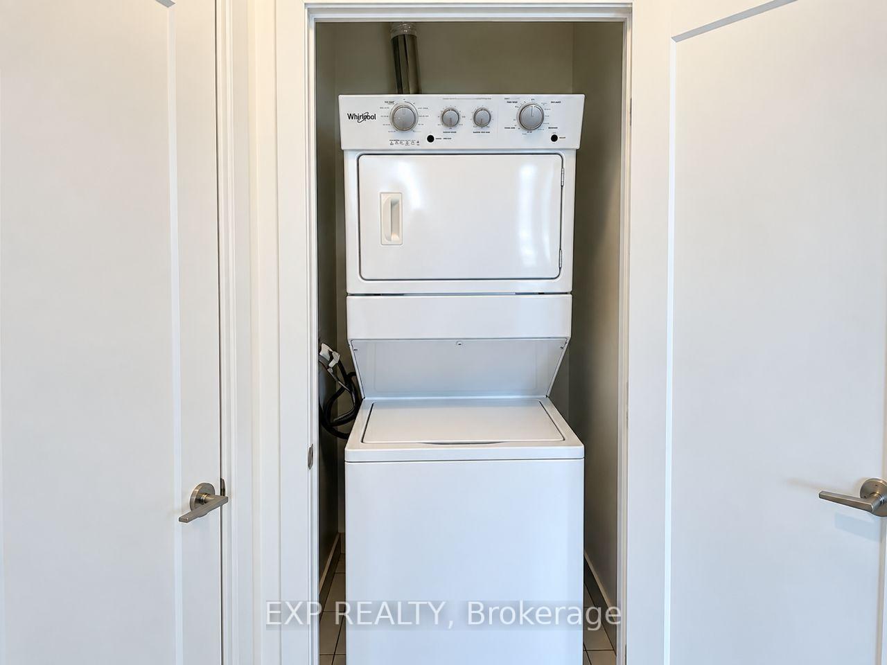 Photo 18 of Unit 2106, 95 Oneida Crescent, Richmond Hill, Langstaff — HOMEH