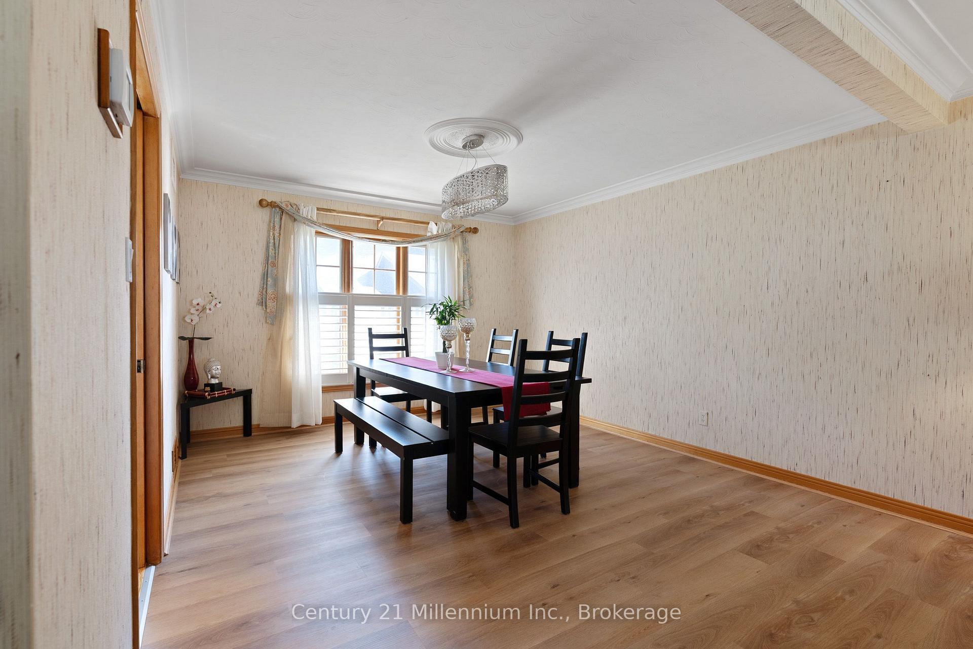 Photo 38 of 449 6th Avenue W, Owen Sound — HOMEH