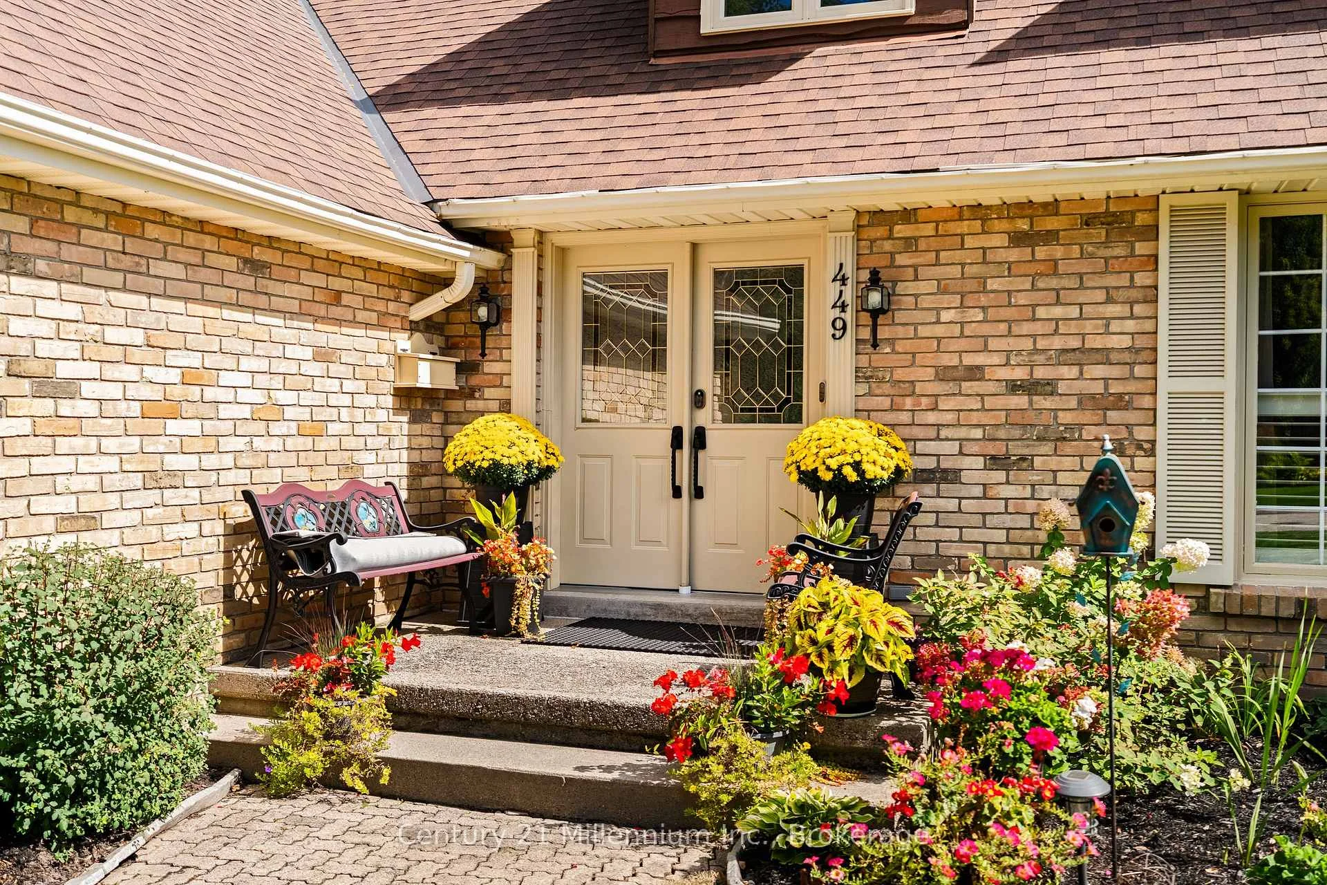 Photo 4 of 449 6th Avenue W, Owen Sound — HOMEH