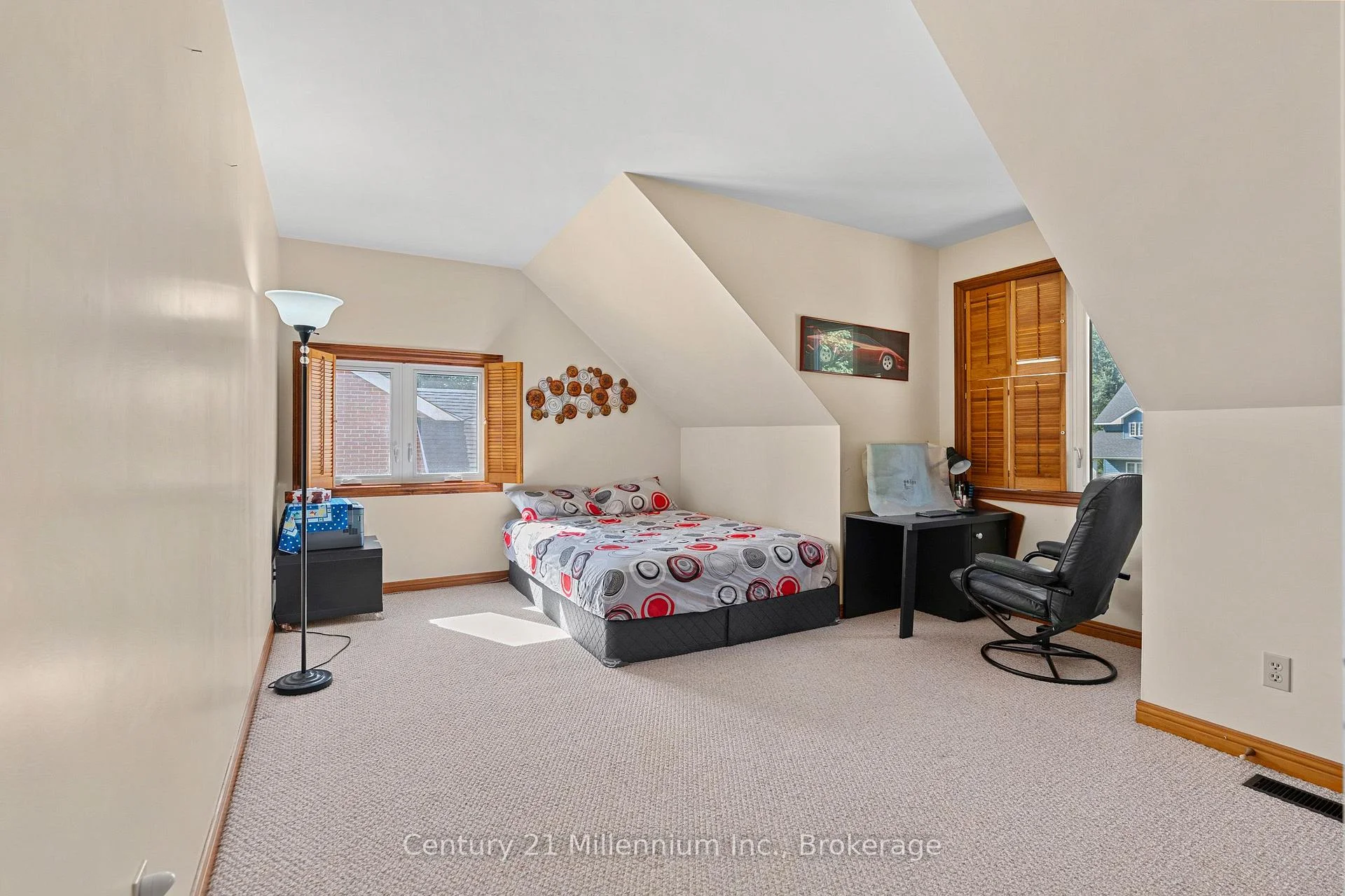 Photo 69 of 449 6th Avenue W, Owen Sound — HOMEH