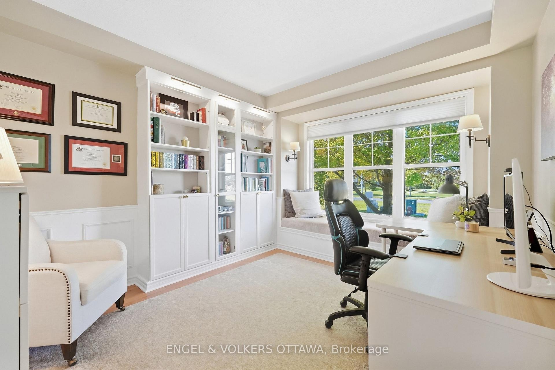 Photo 5 of 3534 Cambrian Road, Ottawa, Barrhaven - Half Moon Bay — HOMEH
