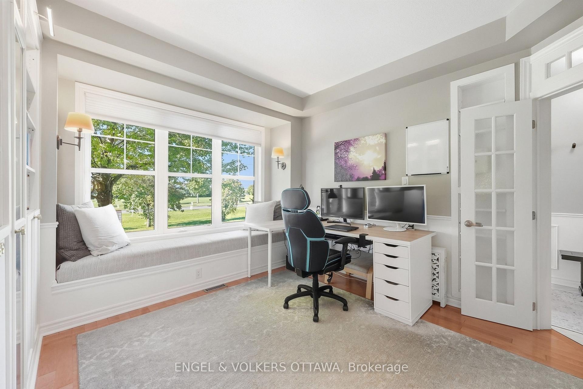 Photo 6 of 3534 Cambrian Road, Ottawa, Barrhaven - Half Moon Bay — HOMEH
