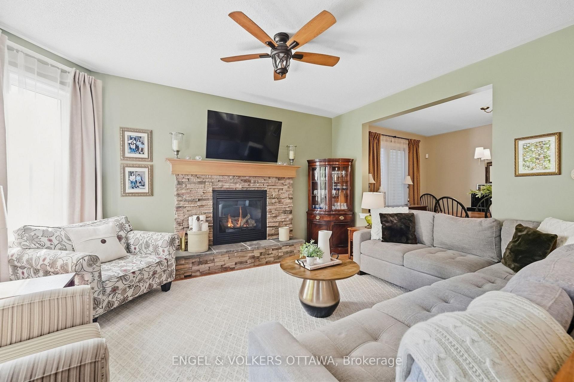 Photo 9 of 3534 Cambrian Road, Ottawa, Barrhaven - Half Moon Bay — HOMEH