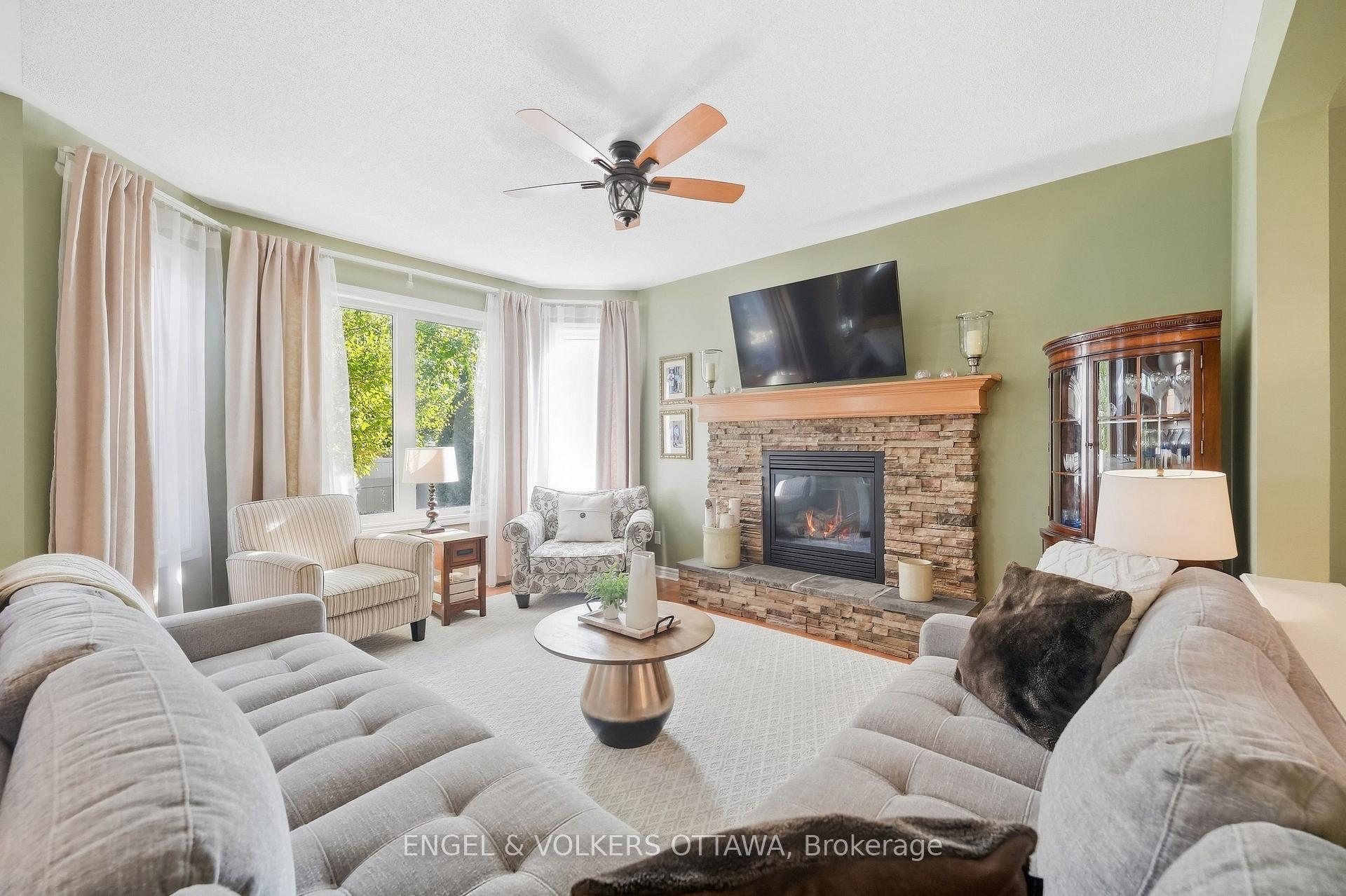 Photo 10 of 3534 Cambrian Road, Ottawa, Barrhaven - Half Moon Bay — HOMEH