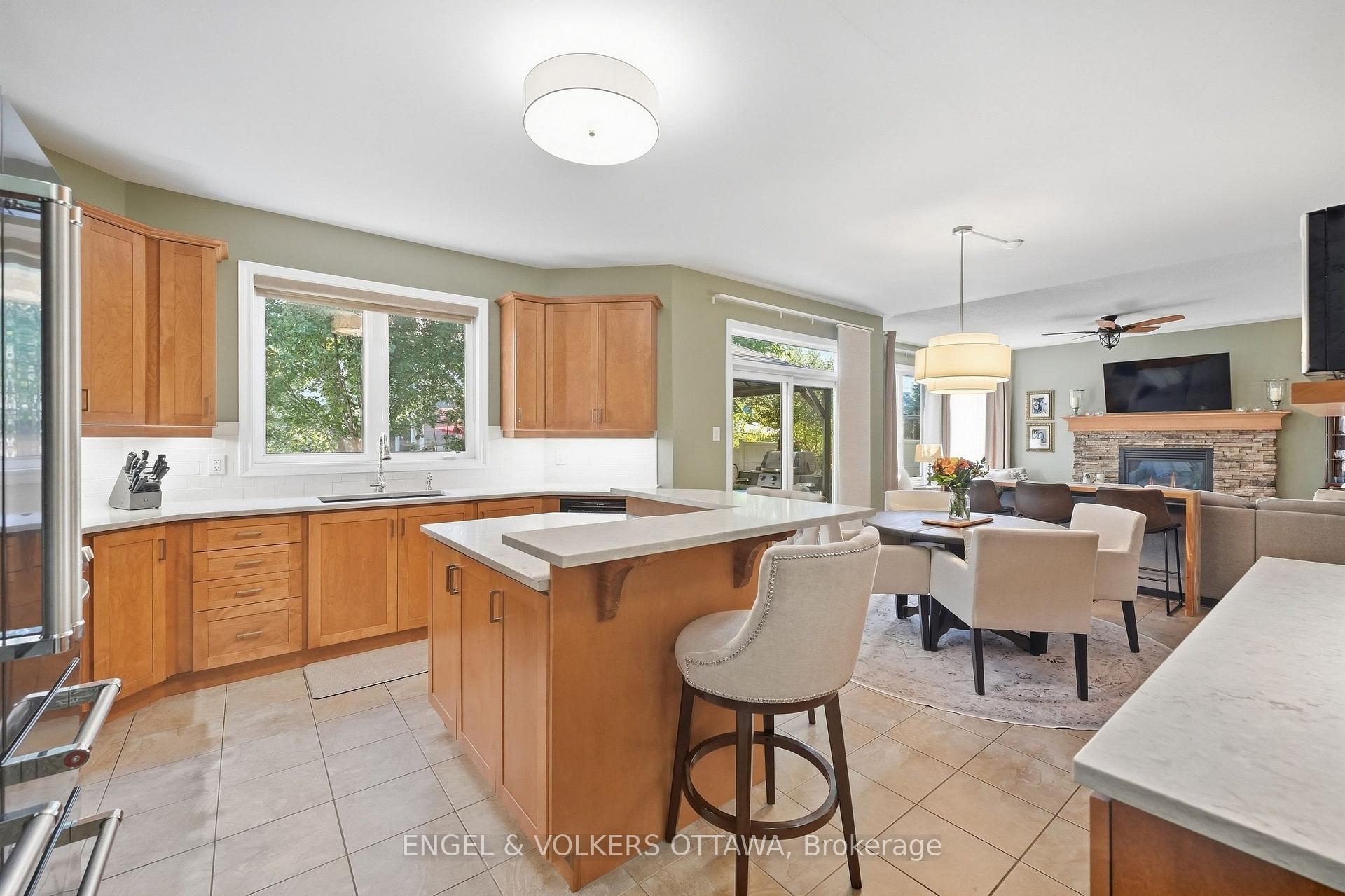 Photo 17 of 3534 Cambrian Road, Ottawa, Barrhaven - Half Moon Bay — HOMEH
