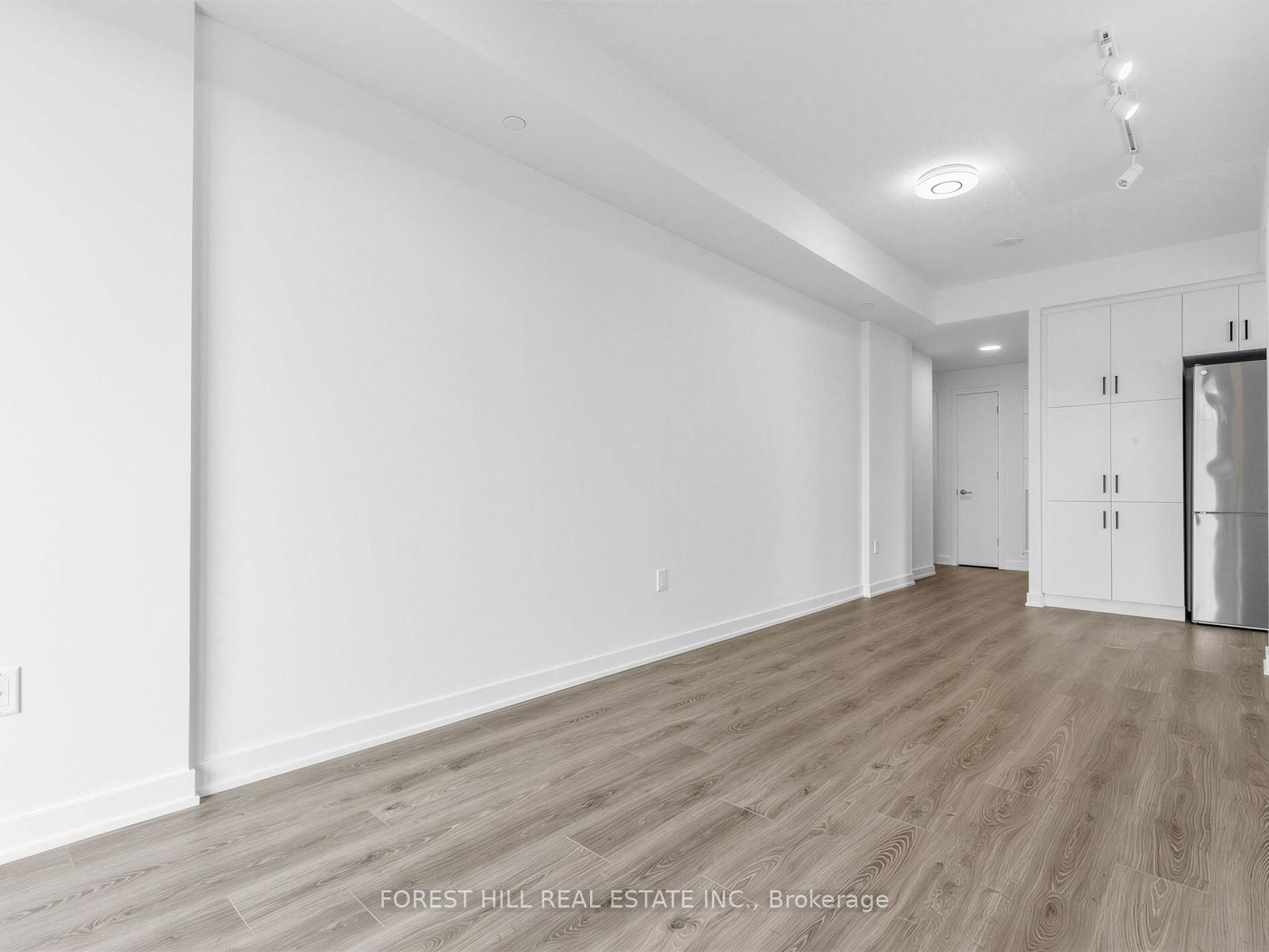Photo 18 of Unit 807, 9 Tecumseth Street, Toronto, Niagara — HOMEH