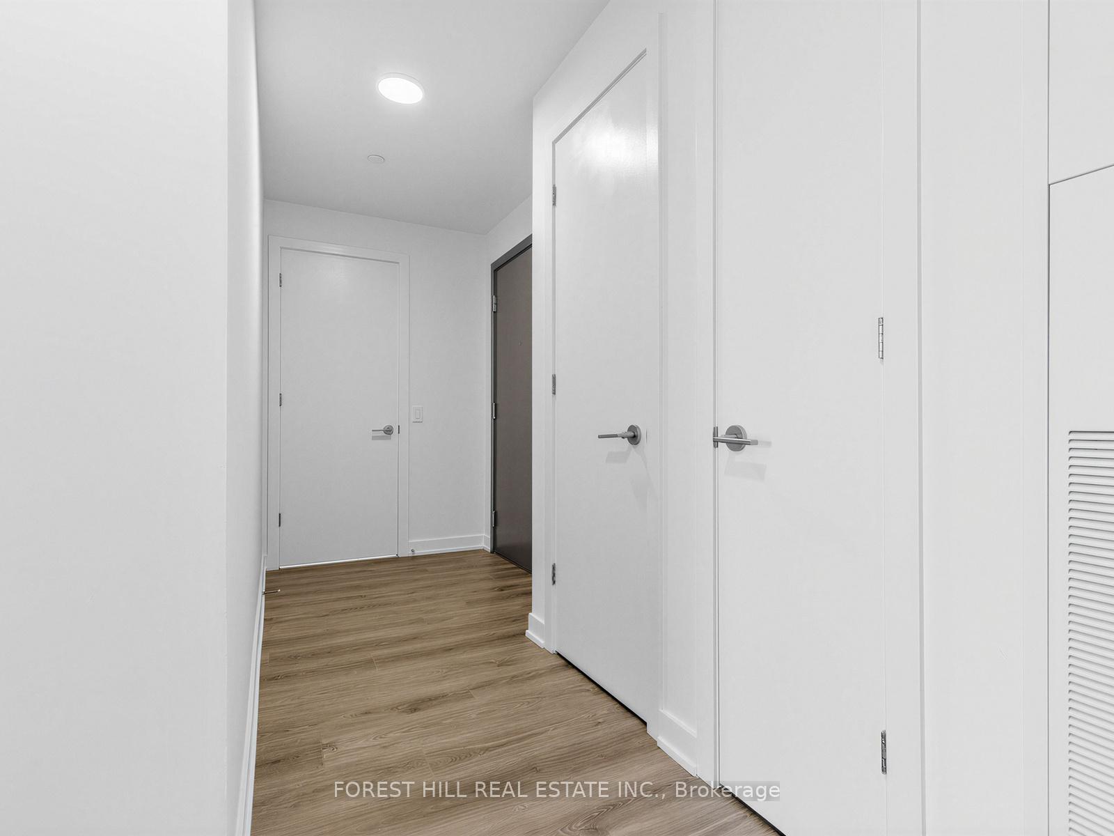 Photo 20 of Unit 807, 9 Tecumseth Street, Toronto, Niagara — HOMEH