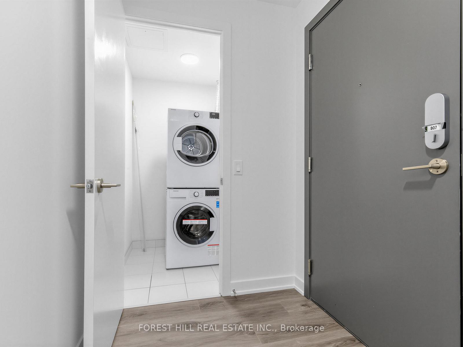 Photo 21 of Unit 807, 9 Tecumseth Street, Toronto, Niagara — HOMEH