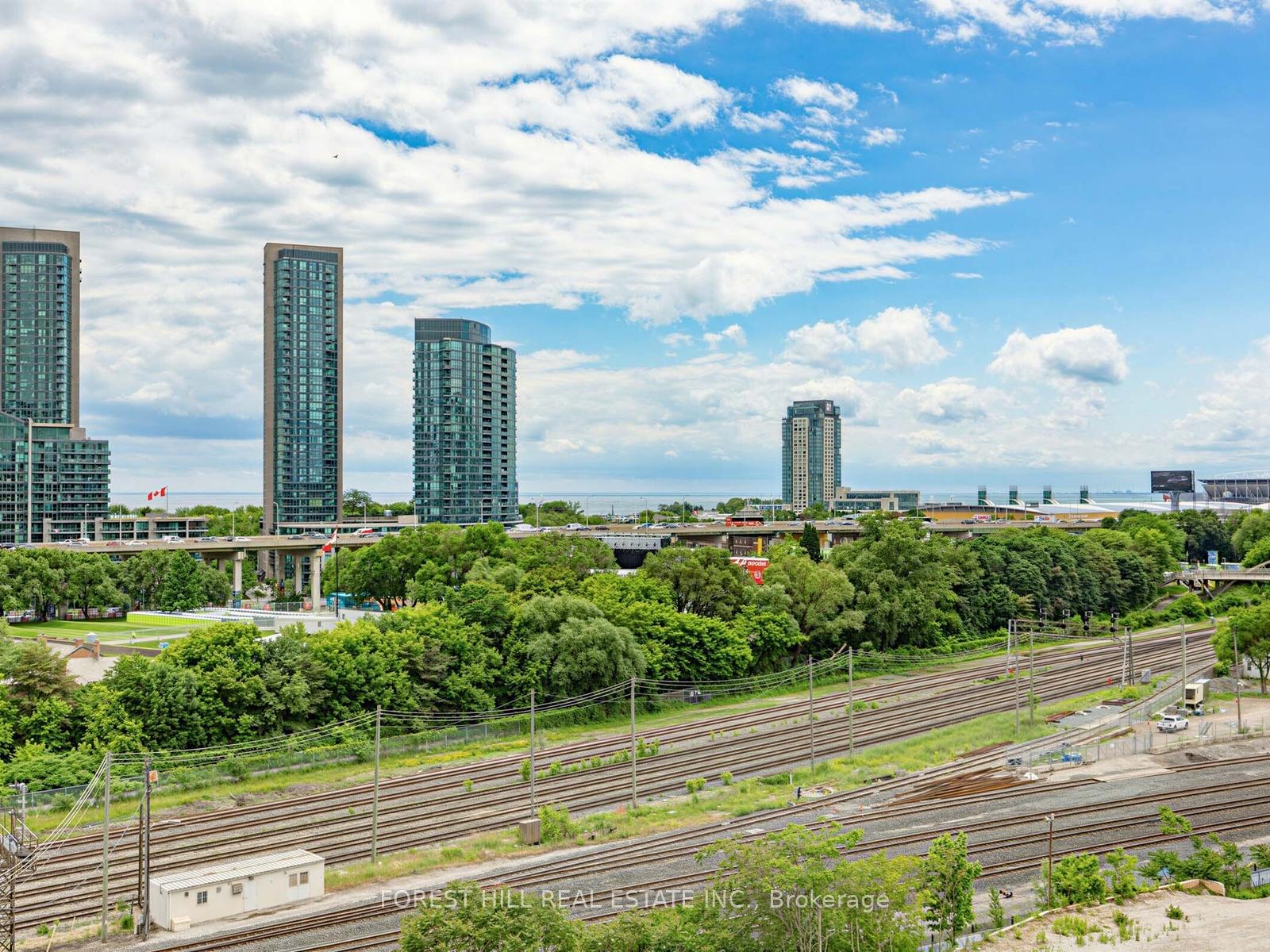 Photo 30 of Unit 807, 9 Tecumseth Street, Toronto, Niagara — HOMEH
