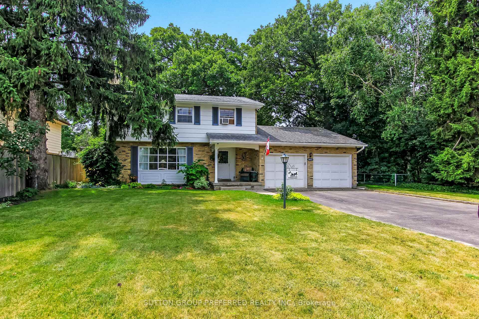 Photo 1 of 603 Commissioners Road E, London, South P — HOMEH