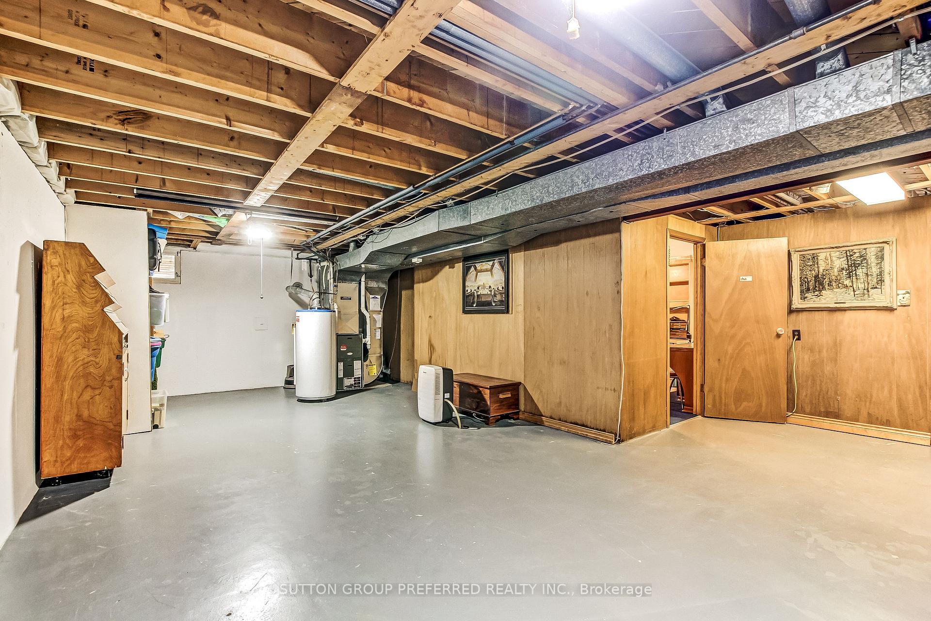 Photo 27 of 603 Commissioners Road E, London, South P — HOMEH