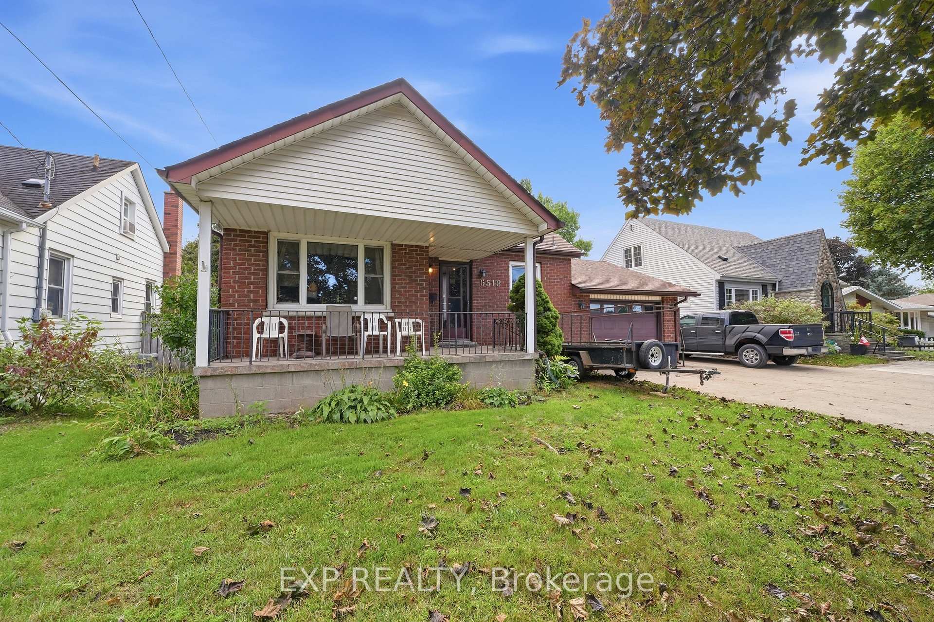 Photo 3 of 6518 Crawford Street, Niagara Falls, Morrison — HOMEH