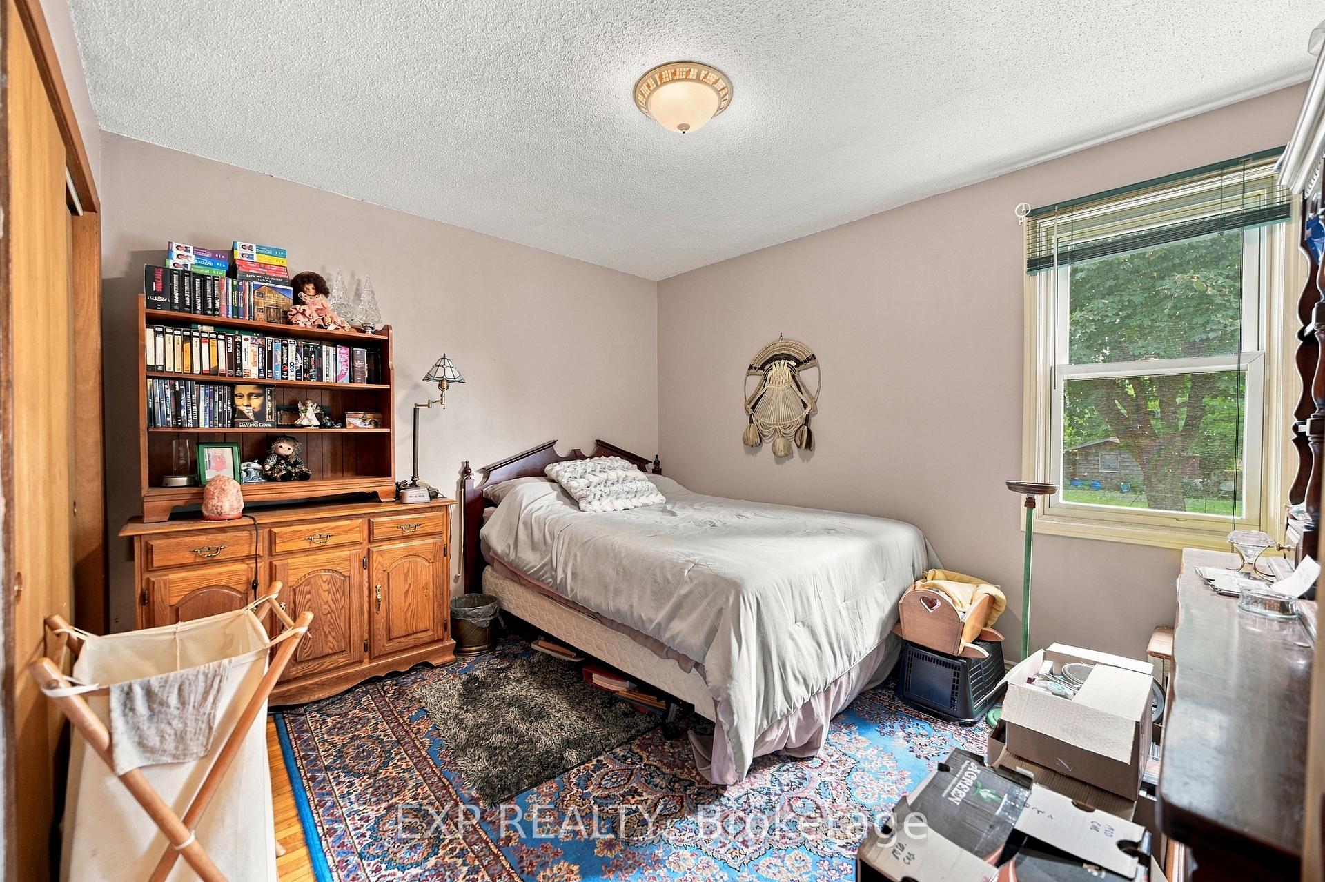 Photo 14 of 6518 Crawford Street, Niagara Falls, Morrison — HOMEH