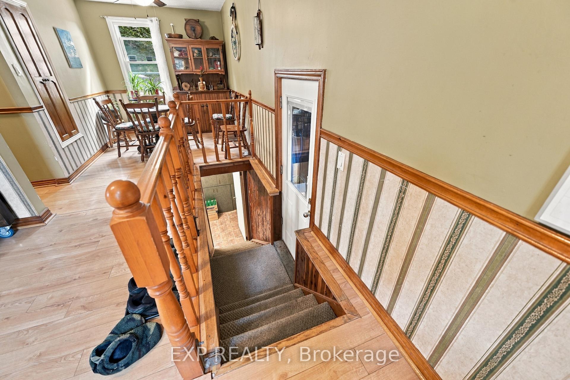 Photo 19 of 6518 Crawford Street, Niagara Falls, Morrison — HOMEH