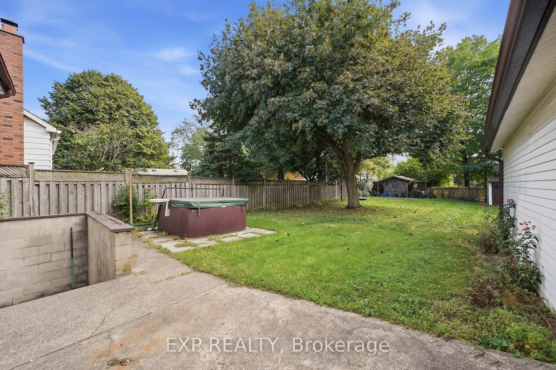 Photo 28 of 6518 Crawford Street, Niagara Falls, Morrison — HOMEH