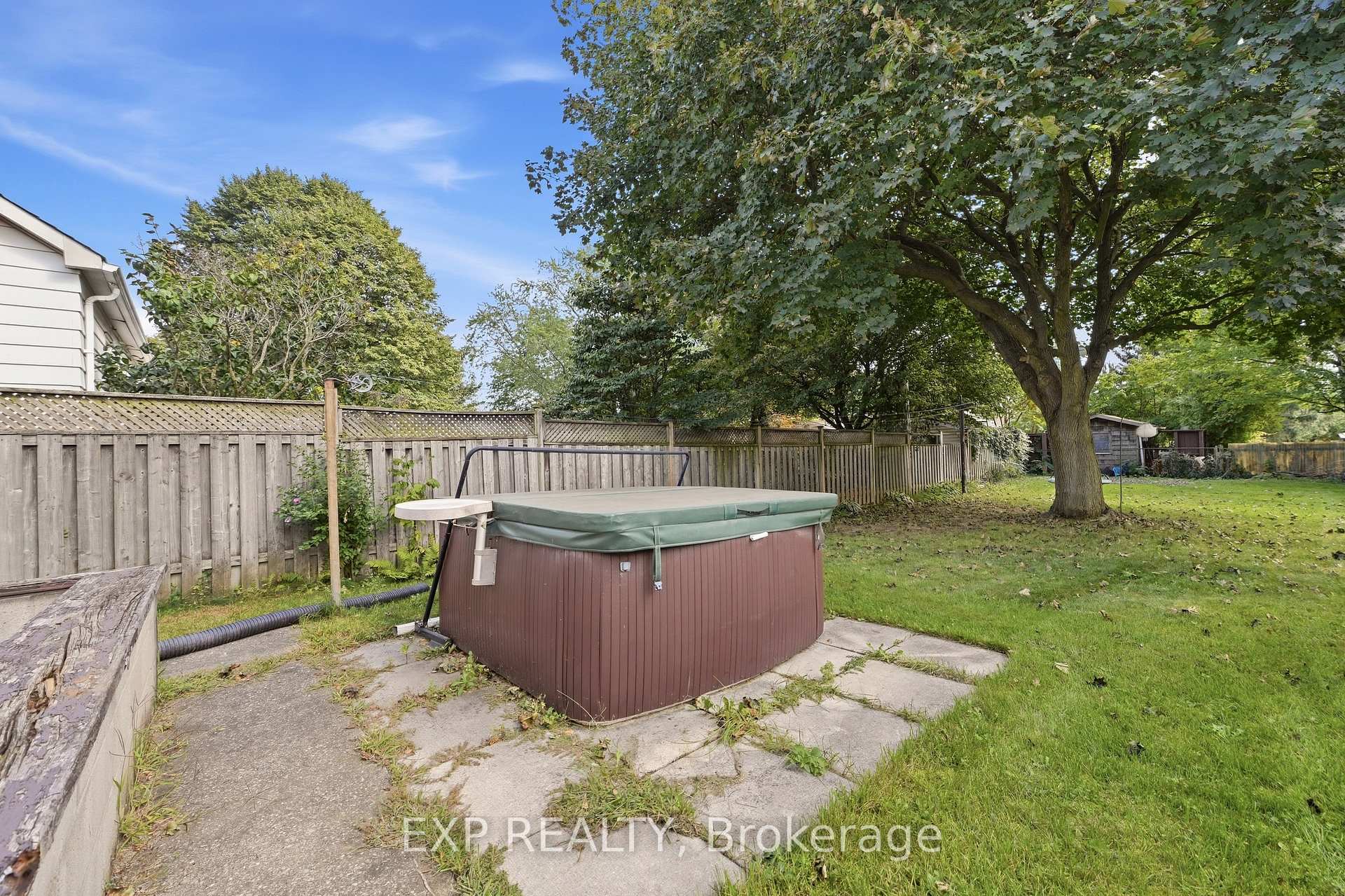 Photo 30 of 6518 Crawford Street, Niagara Falls, Morrison — HOMEH