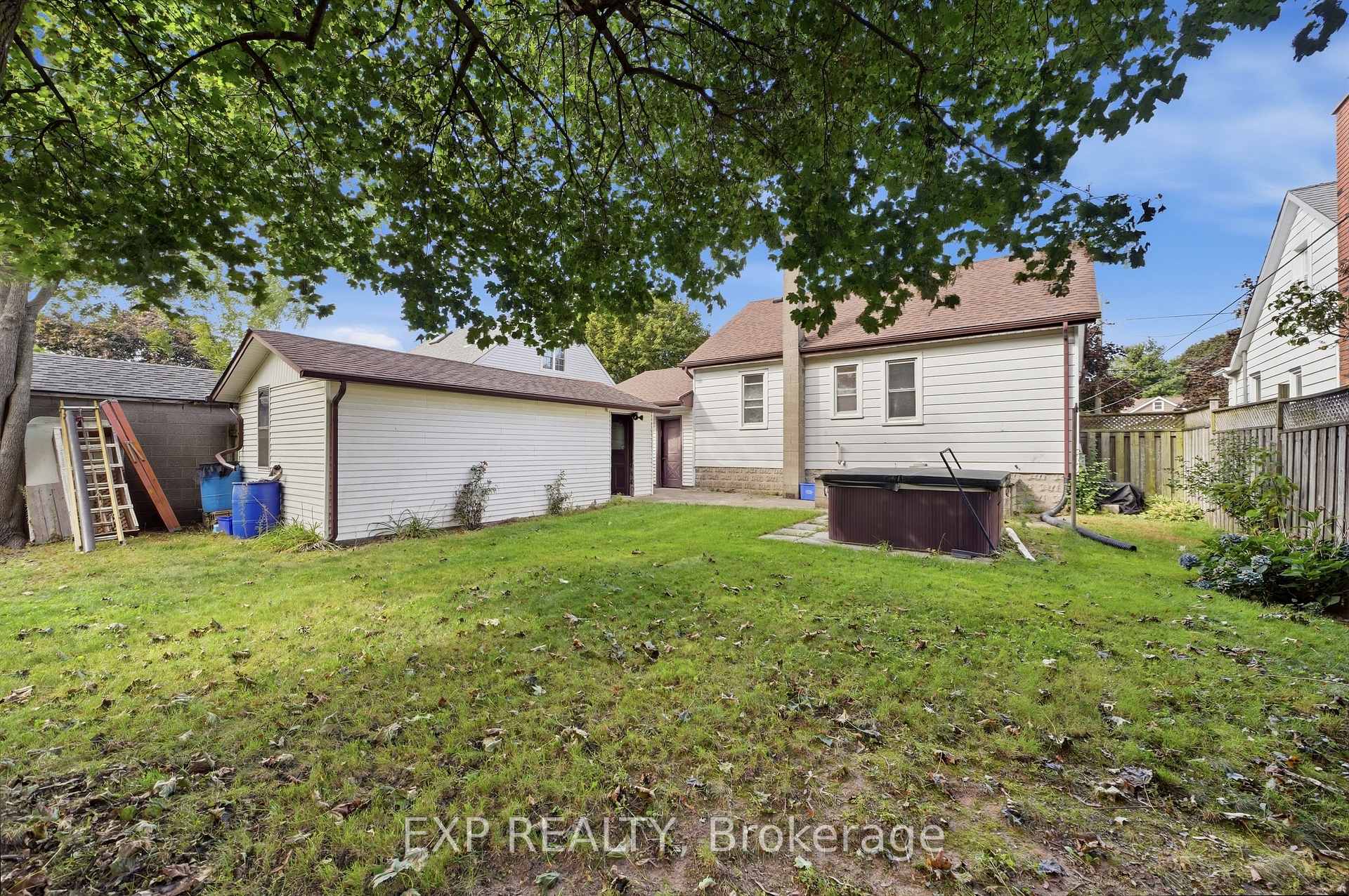 Photo 35 of 6518 Crawford Street, Niagara Falls, Morrison — HOMEH