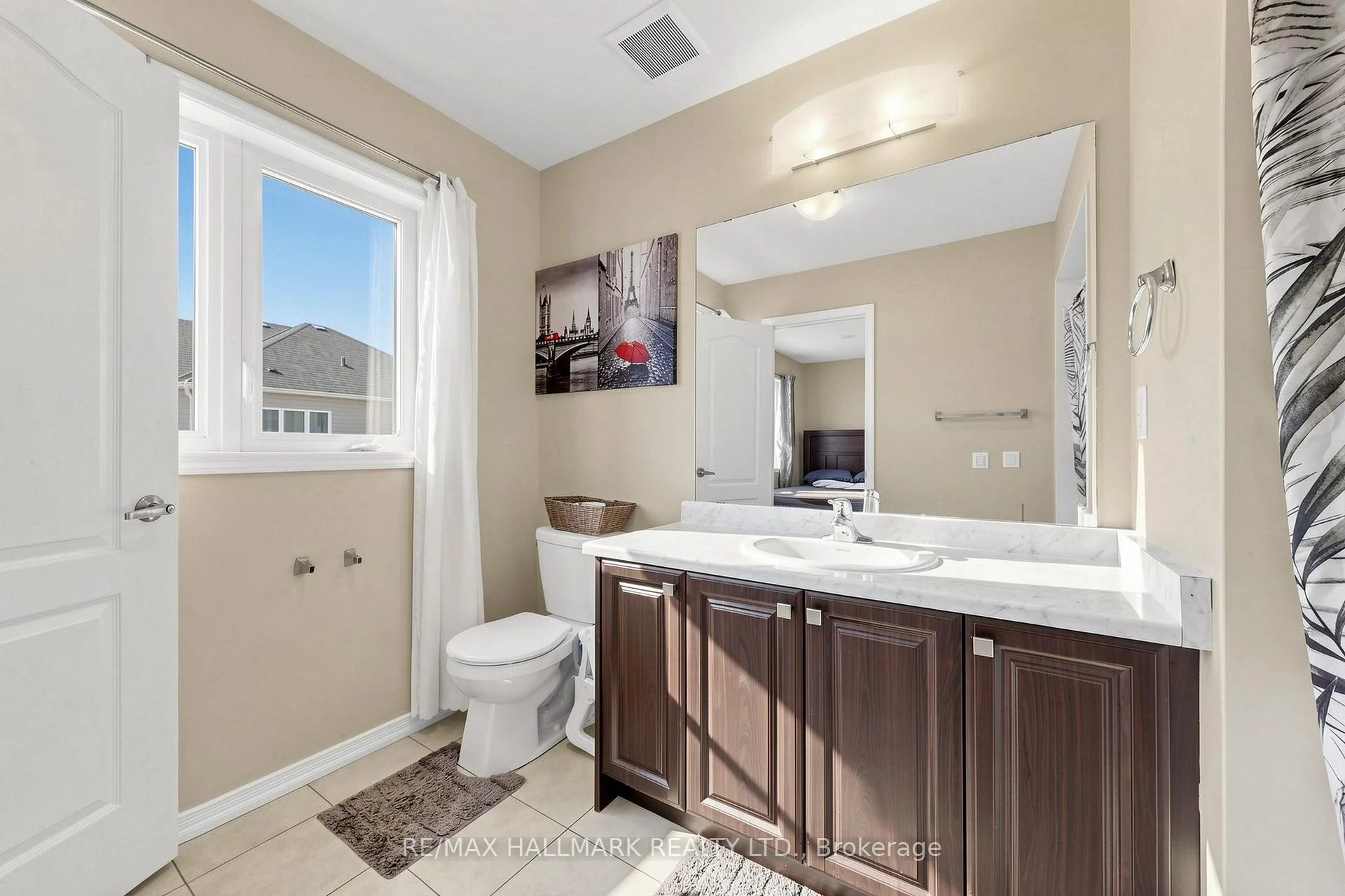 Photo 22 of 72 Munro Circle, Brantford, Empire South — HOMEH