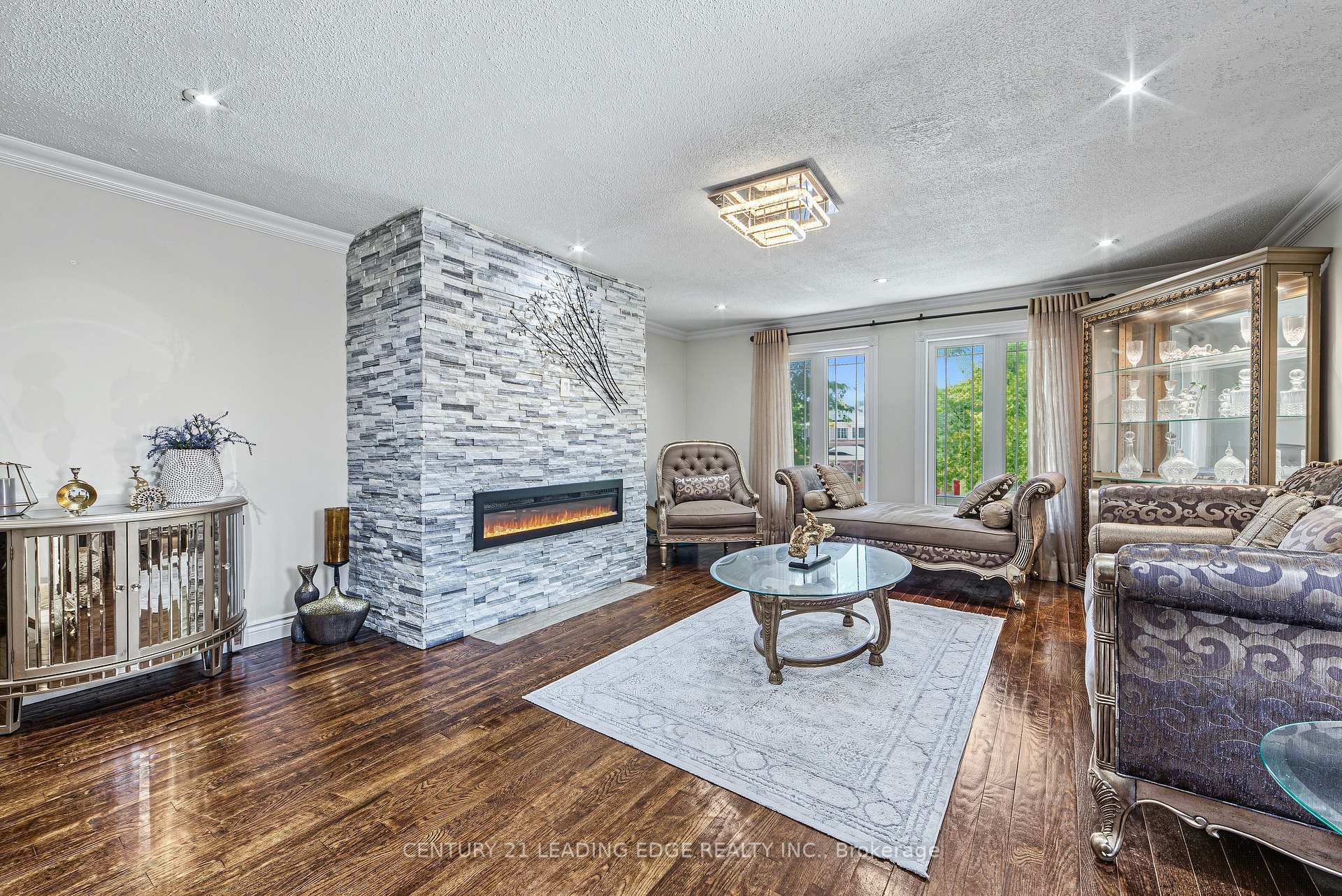 Photo 28 of 63 Daniels Crescent, Ajax, Central West — HOMEH