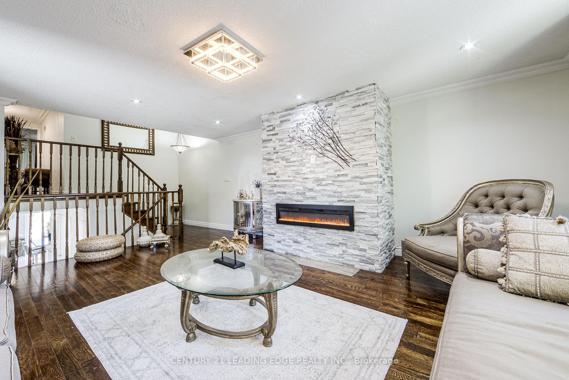 Photo 30 of 63 Daniels Crescent, Ajax, Central West — HOMEH