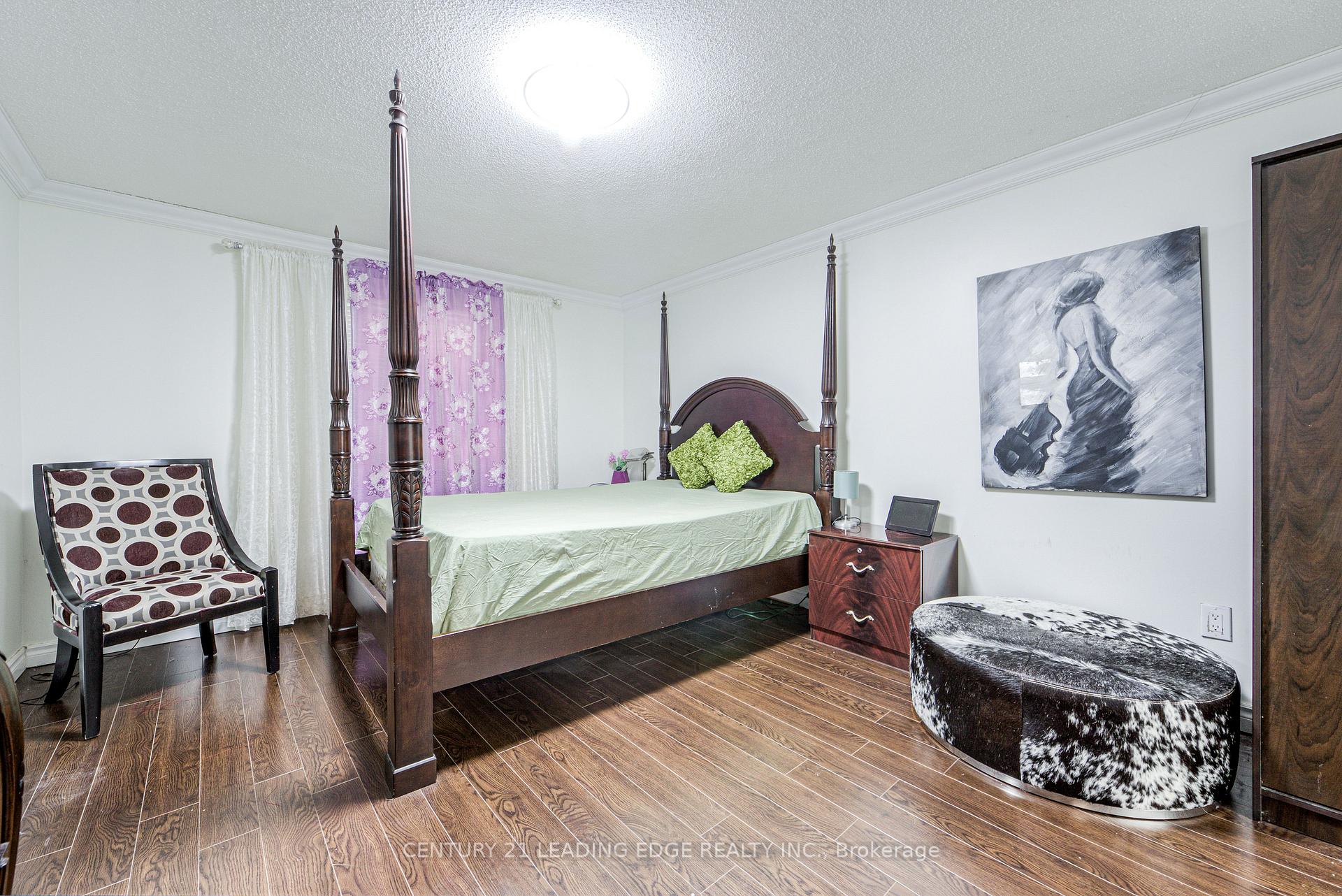Photo 37 of 63 Daniels Crescent, Ajax, Central West — HOMEH