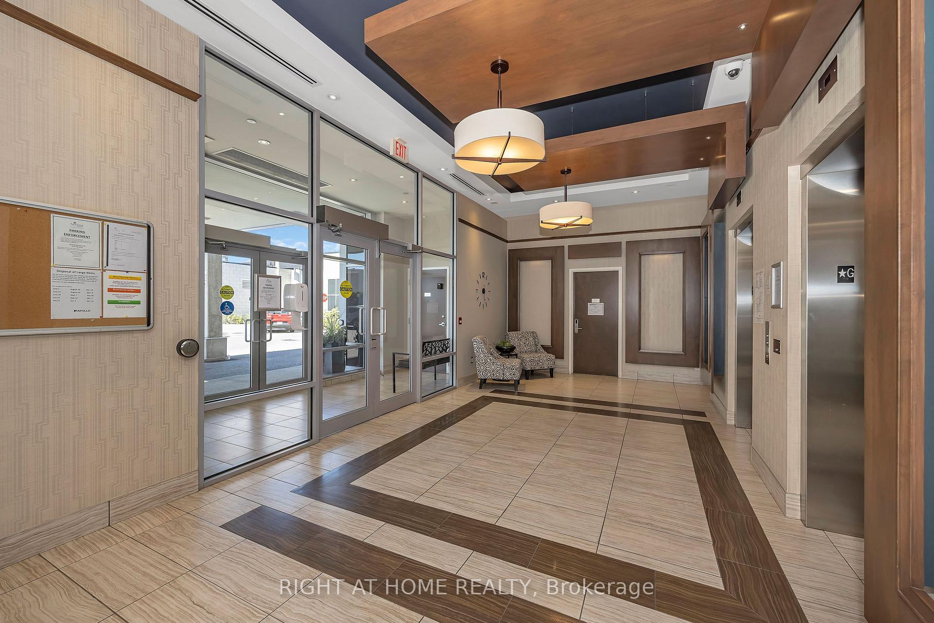 Photo 4 of Unit 203, 330 Titan Private, Ottawa, Borden Farm/Stewart Farm/Carleton Heights/Parkwood Hills — HOMEH