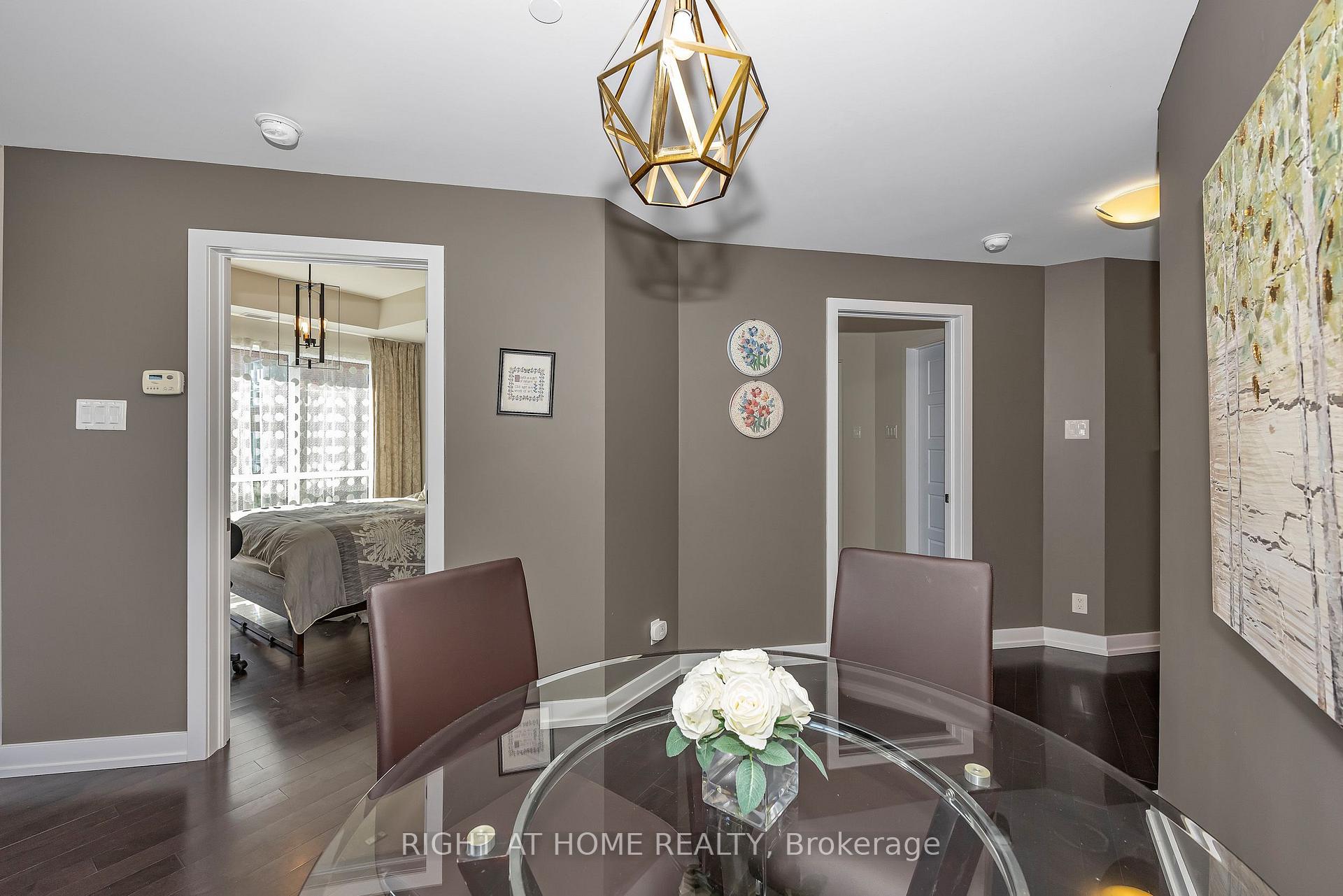 Photo 11 of Unit 203, 330 Titan Private, Ottawa, Borden Farm/Stewart Farm/Carleton Heights/Parkwood Hills — HOMEH