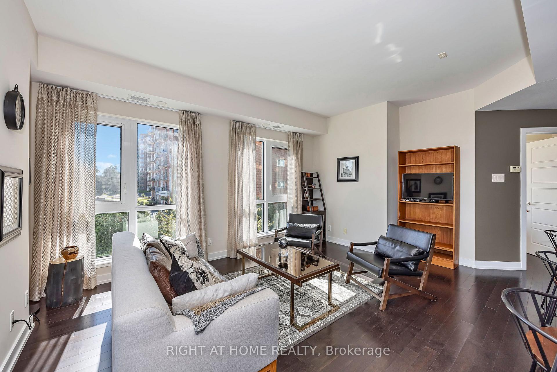 Photo 14 of Unit 203, 330 Titan Private, Ottawa, Borden Farm/Stewart Farm/Carleton Heights/Parkwood Hills — HOMEH