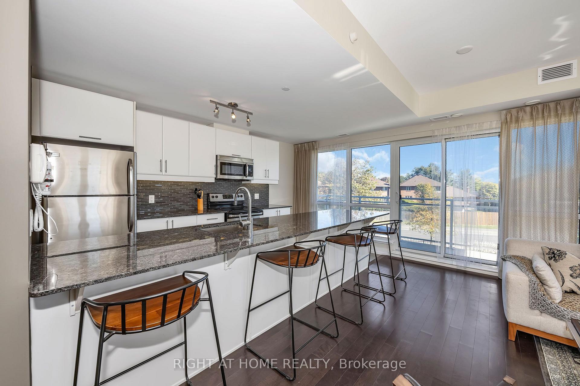 Photo 18 of Unit 203, 330 Titan Private, Ottawa, Borden Farm/Stewart Farm/Carleton Heights/Parkwood Hills — HOMEH