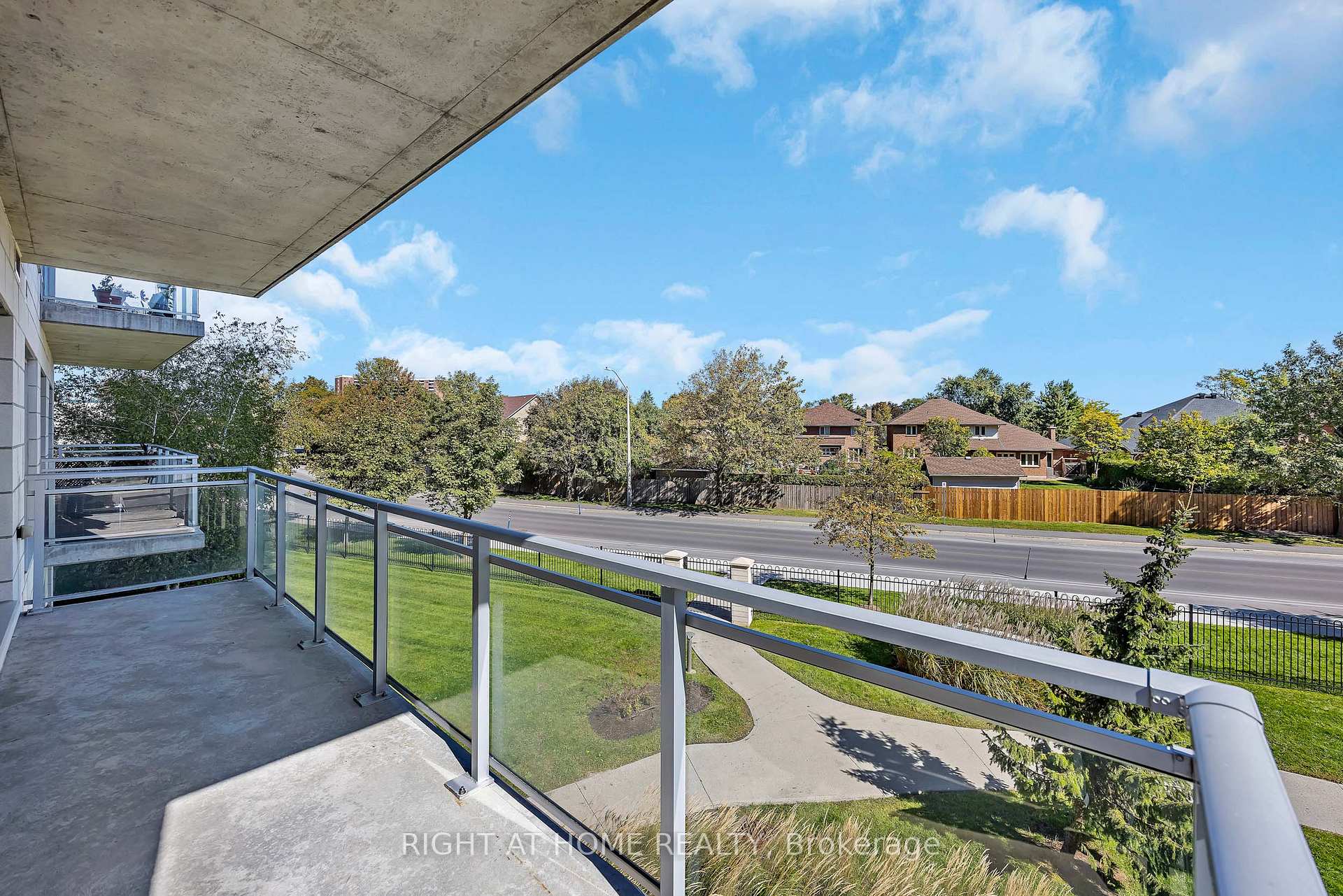 Photo 23 of Unit 203, 330 Titan Private, Ottawa, Borden Farm/Stewart Farm/Carleton Heights/Parkwood Hills — HOMEH