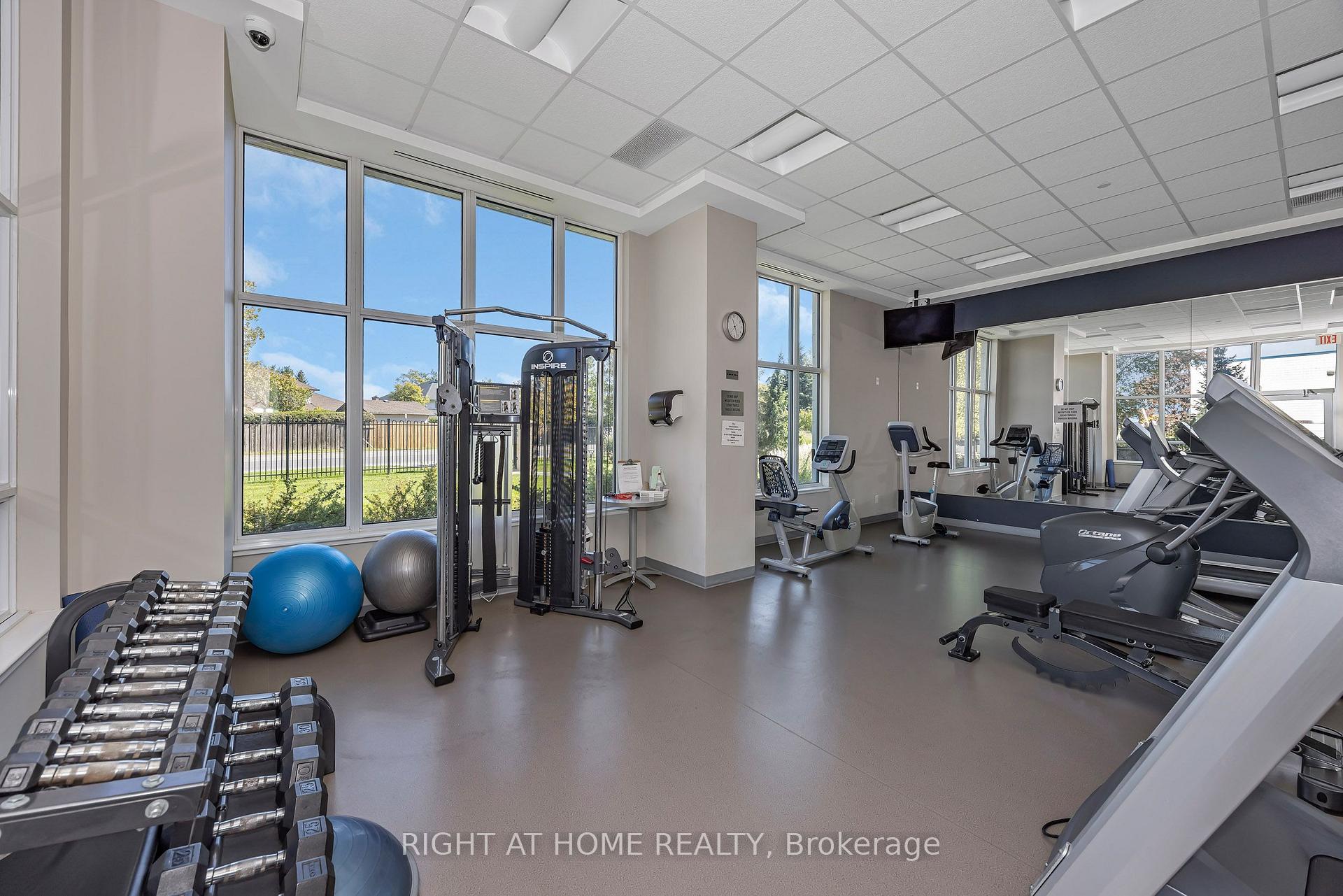 Photo 33 of Unit 203, 330 Titan Private, Ottawa, Borden Farm/Stewart Farm/Carleton Heights/Parkwood Hills — HOMEH
