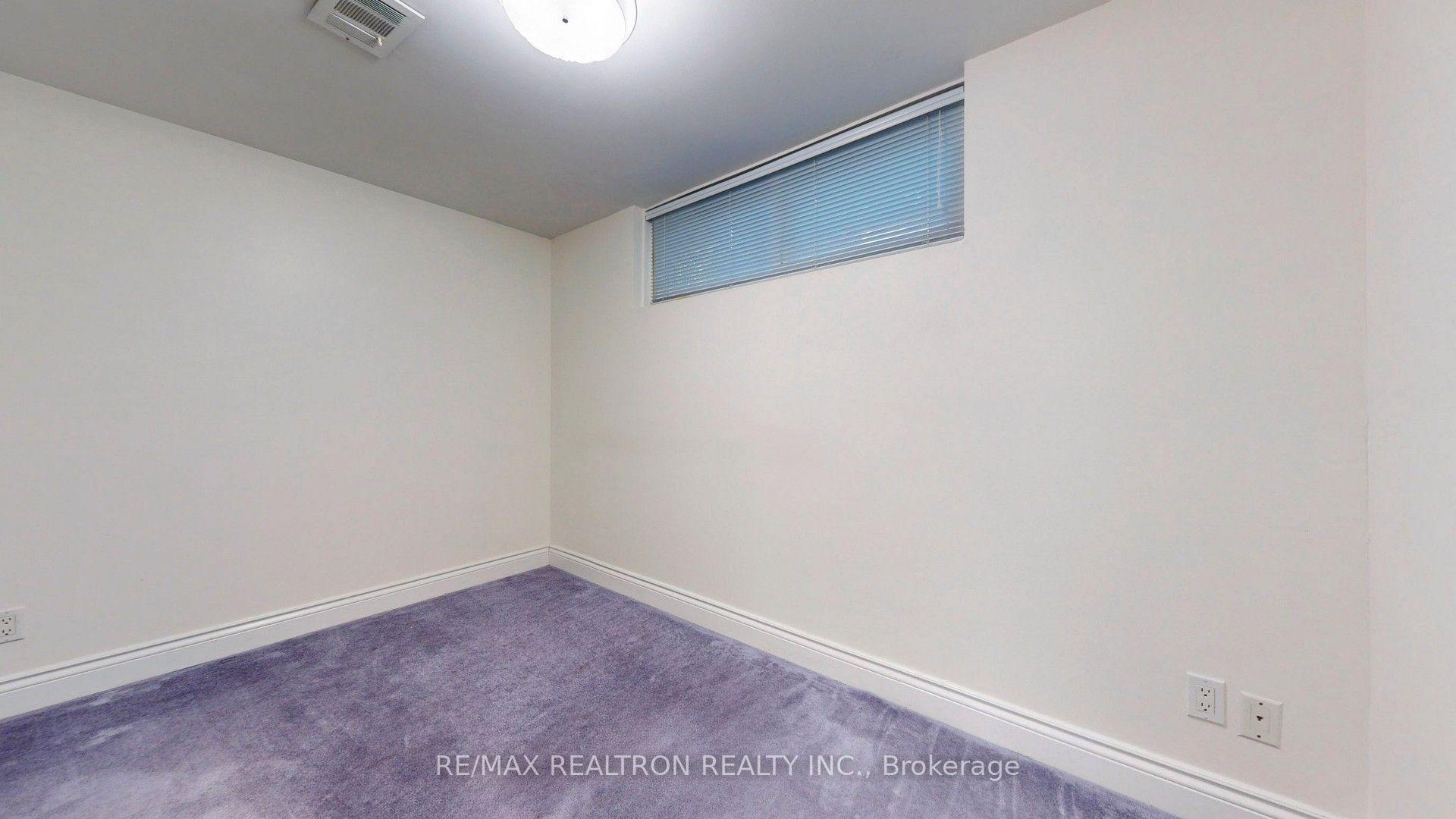 Photo 13 of Unit Bsmt, 31 Whitelock Crescent, North York, Bayview Village — HOMEH
