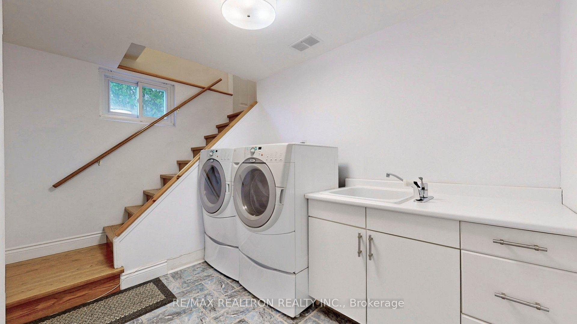Photo 18 of Unit Bsmt, 31 Whitelock Crescent, North York, Bayview Village — HOMEH