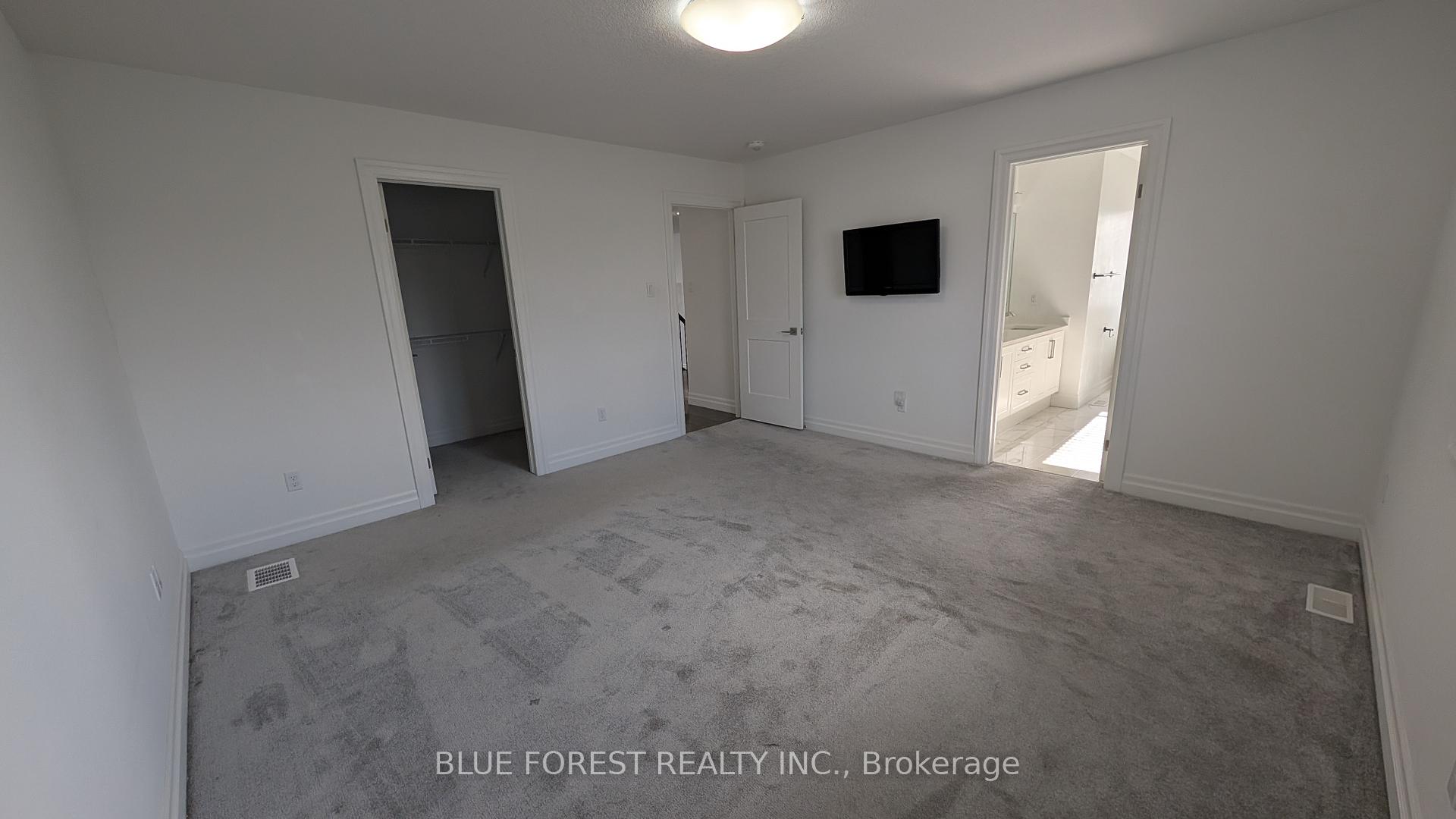 Photo 28 of 3319 Regiment Road, London, South V — HOMEH