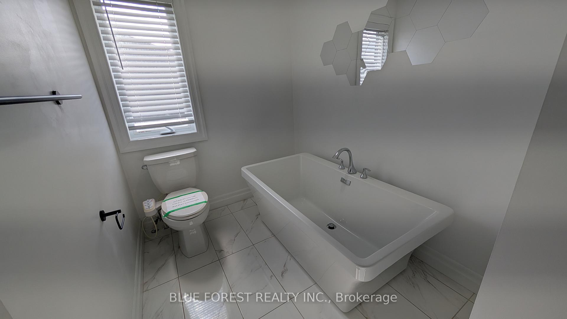 Photo 30 of 3319 Regiment Road, London, South V — HOMEH