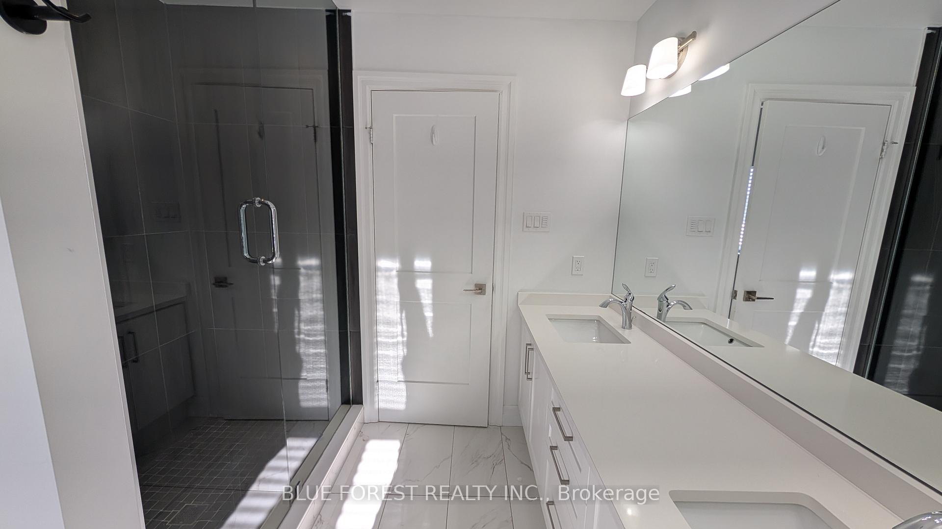 Photo 31 of 3319 Regiment Road, London, South V — HOMEH