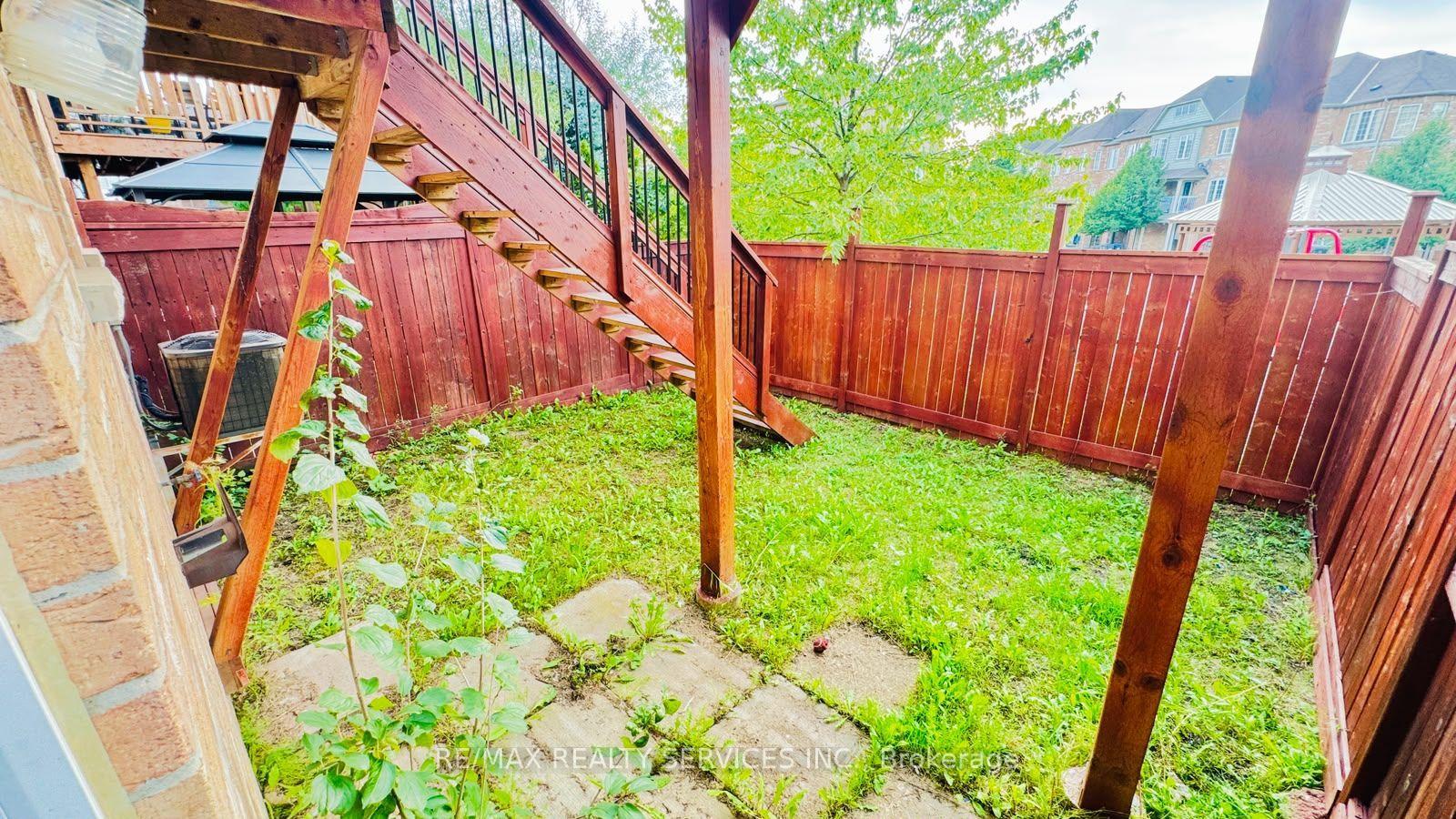 Photo 28 of 12 Urbana Road, Brampton, Bram West — HOMEH