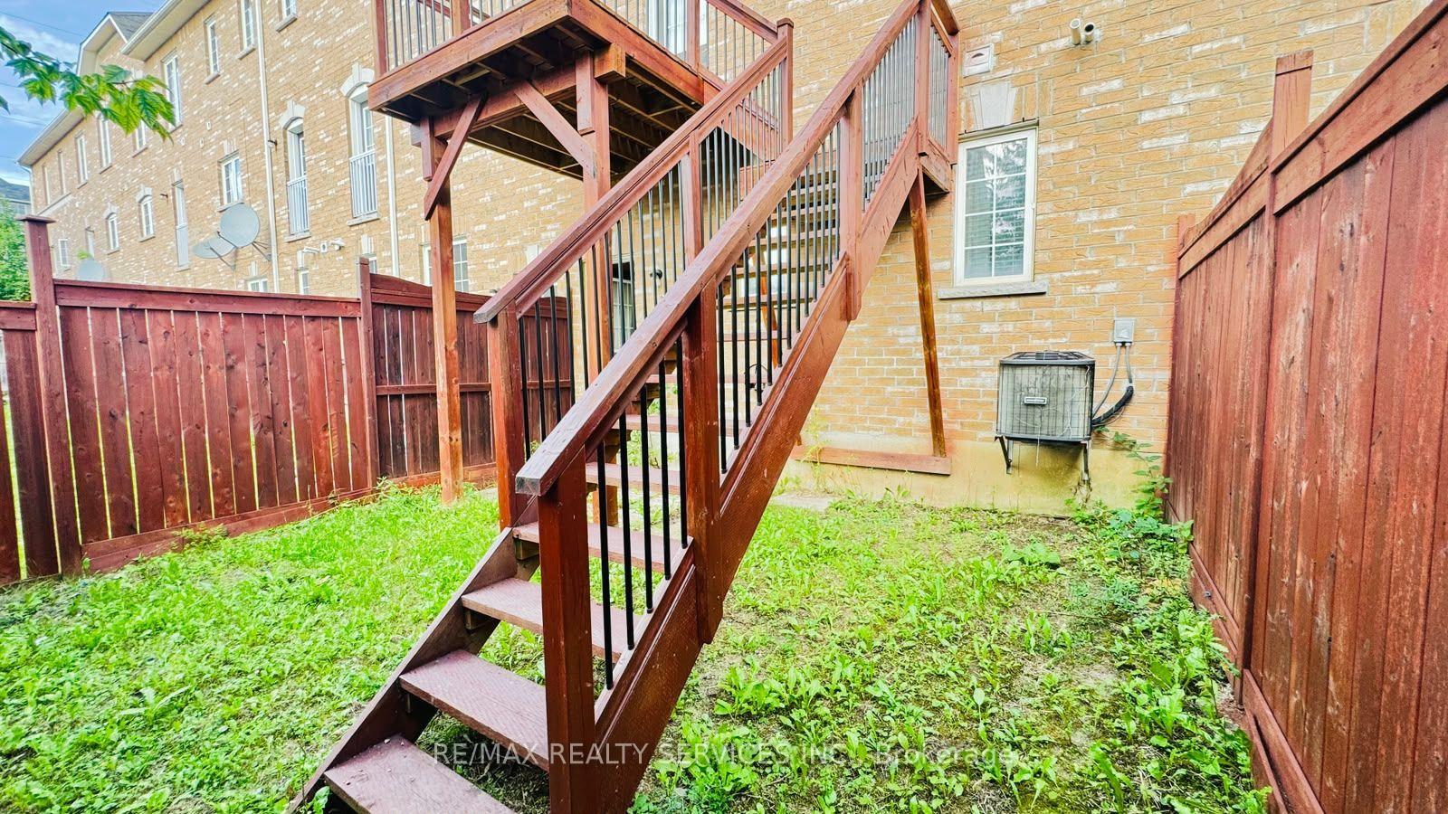 Photo 30 of 12 Urbana Road, Brampton, Bram West — HOMEH