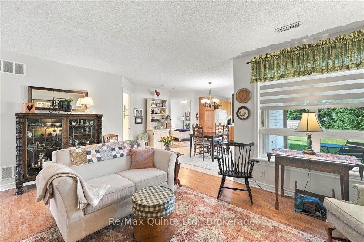 Photo 7 of Unit 14, 15 Aldersgate Drive, Belleville, Belleville Ward — HOMEH