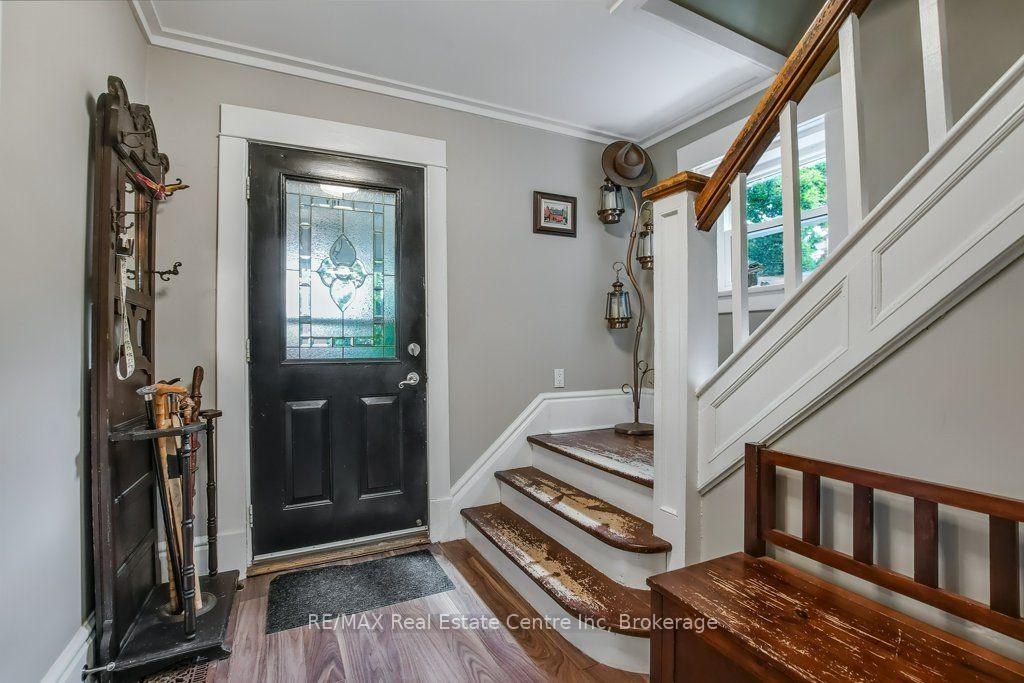 Photo 8 of 207 Waterloo Avenue, Guelph, Junction/Onward Willow — HOMEH