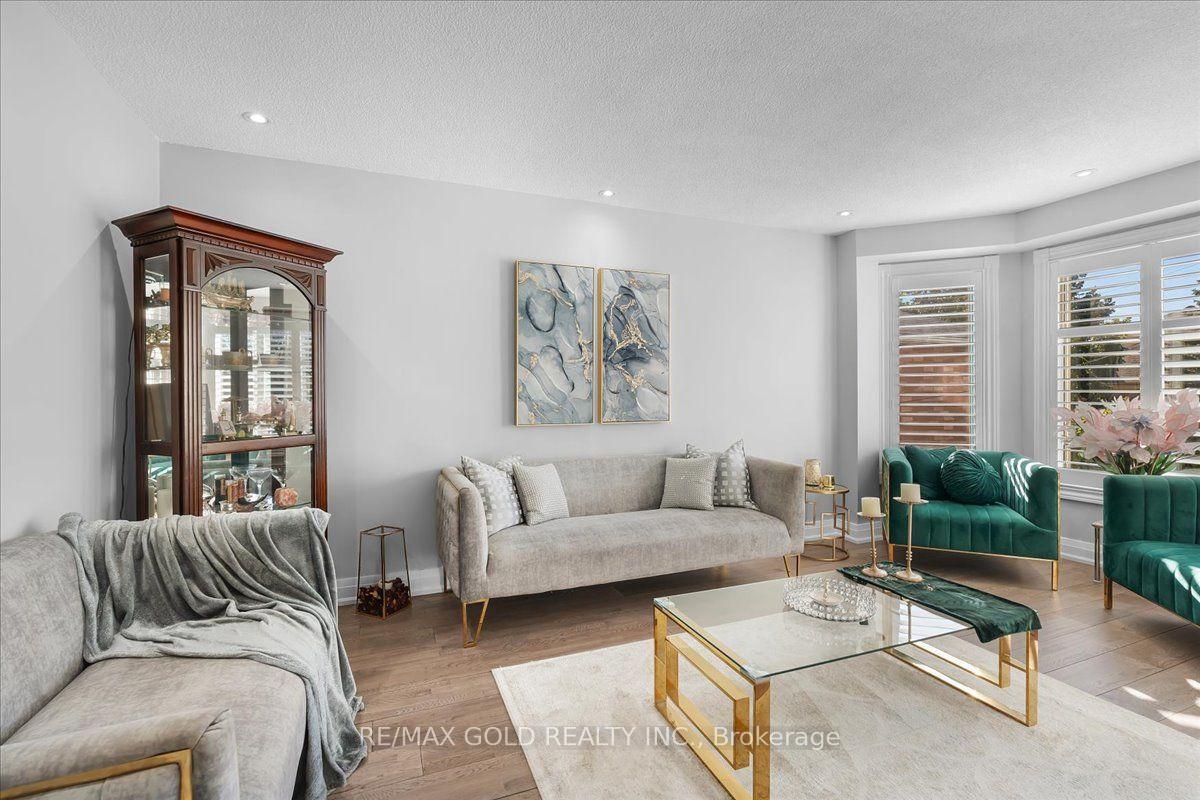 Photo 6 of 1484 Rose Haven Road, Mississauga, East Credit — HOMEH